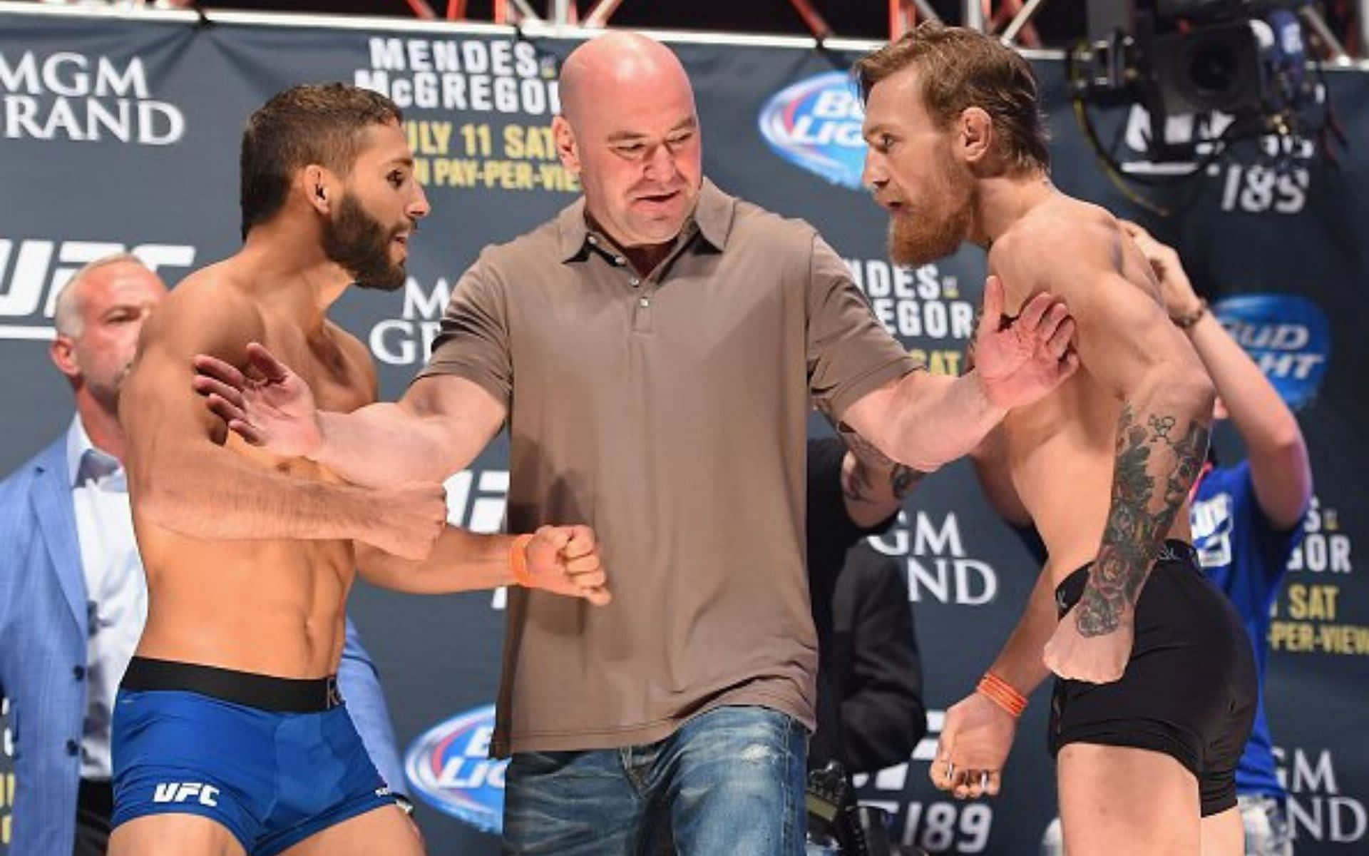 Chad Mendes And Conor Mcgregor Face Offs Background