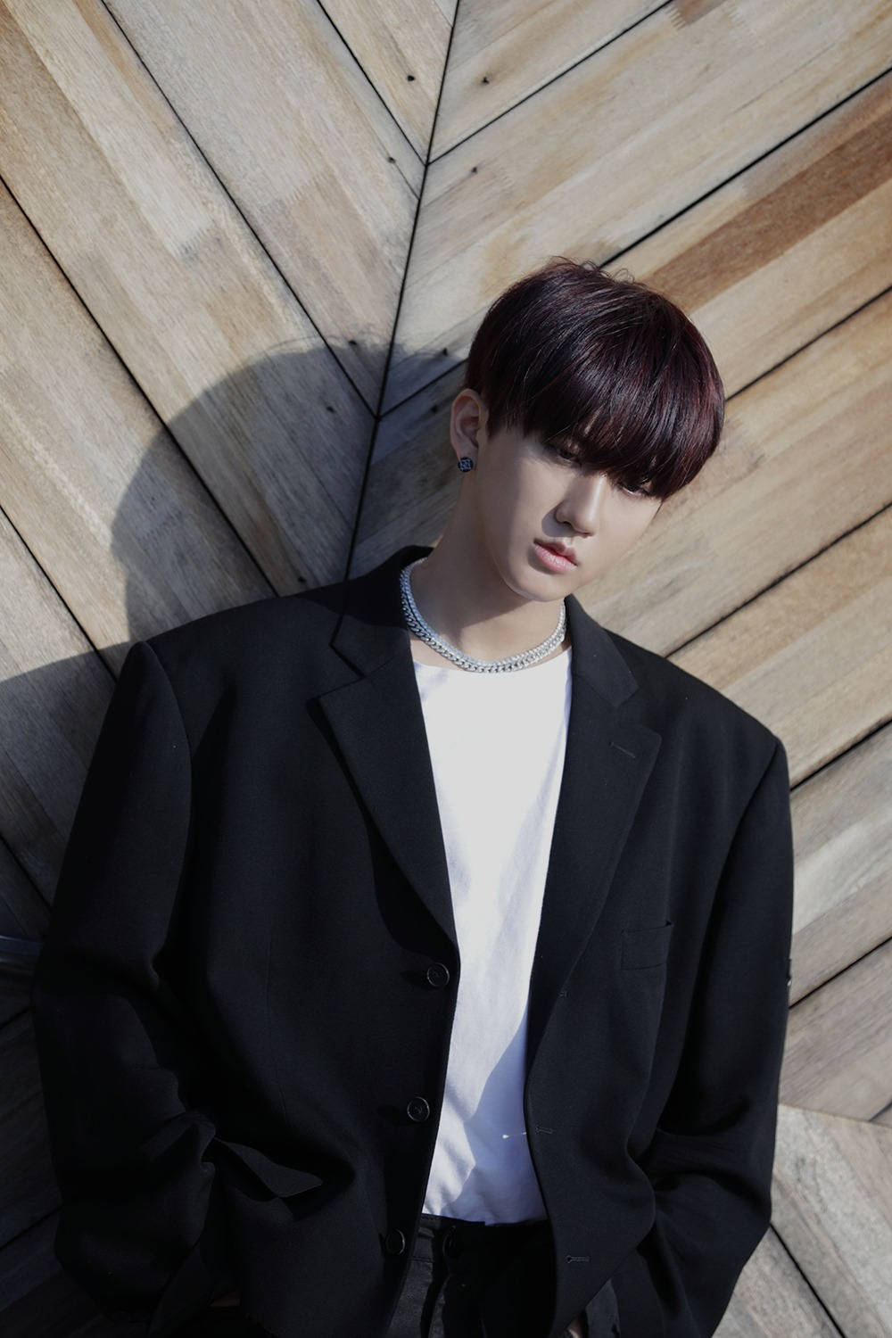 Changbin Bowl Cut Hairstyle Background