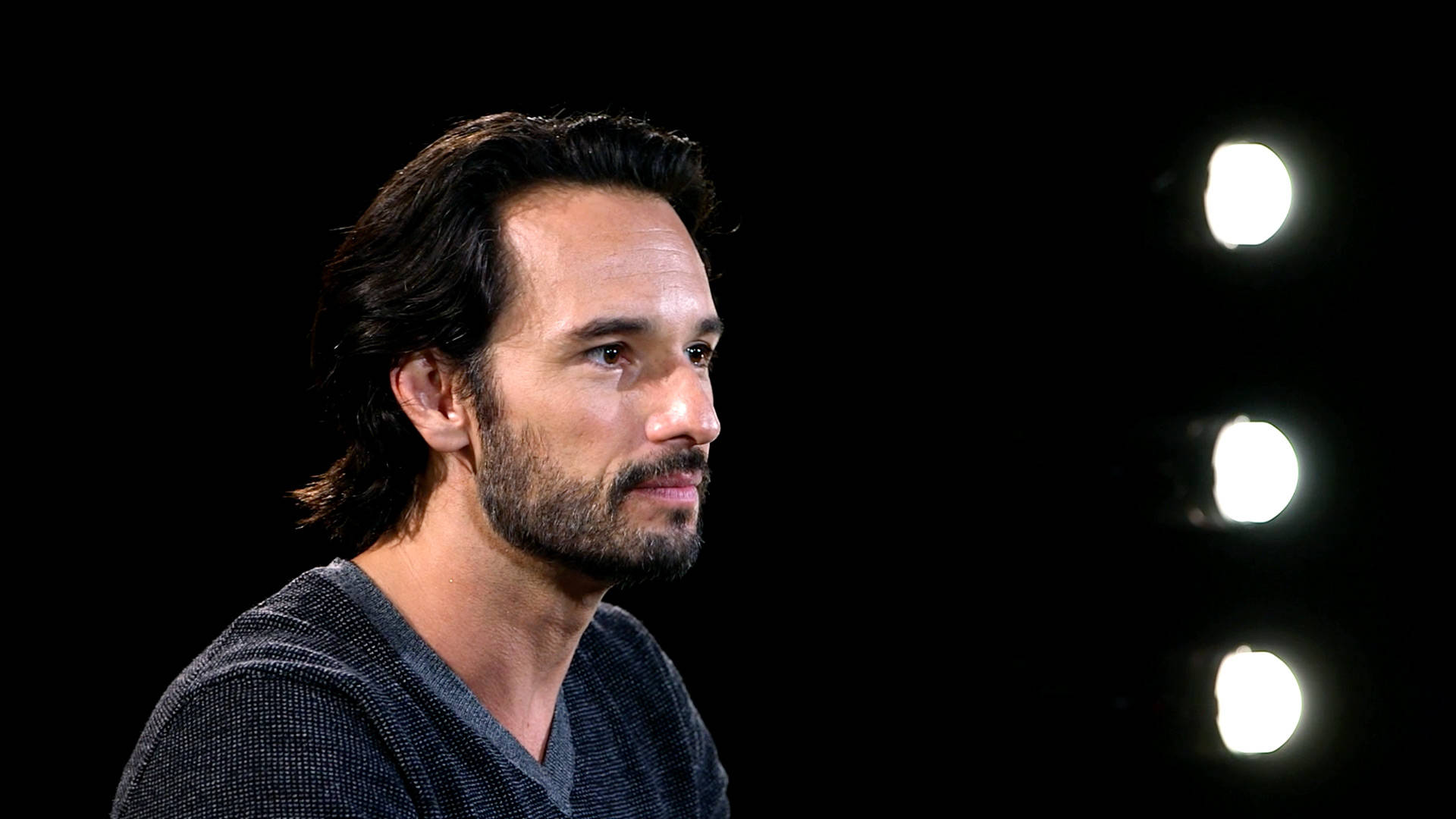 Charismatic Brazilian Actor Rodrigo Santoro