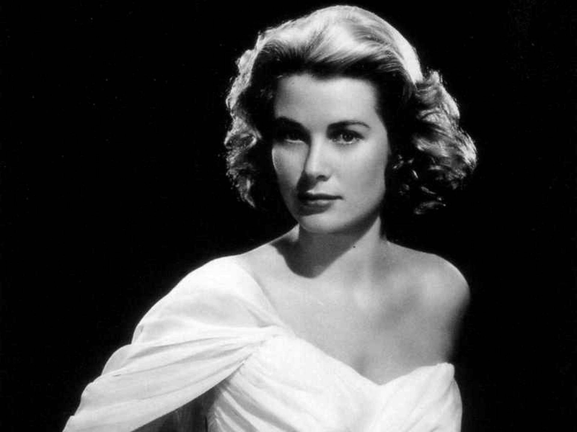 Charismatic Grace Kelly Background