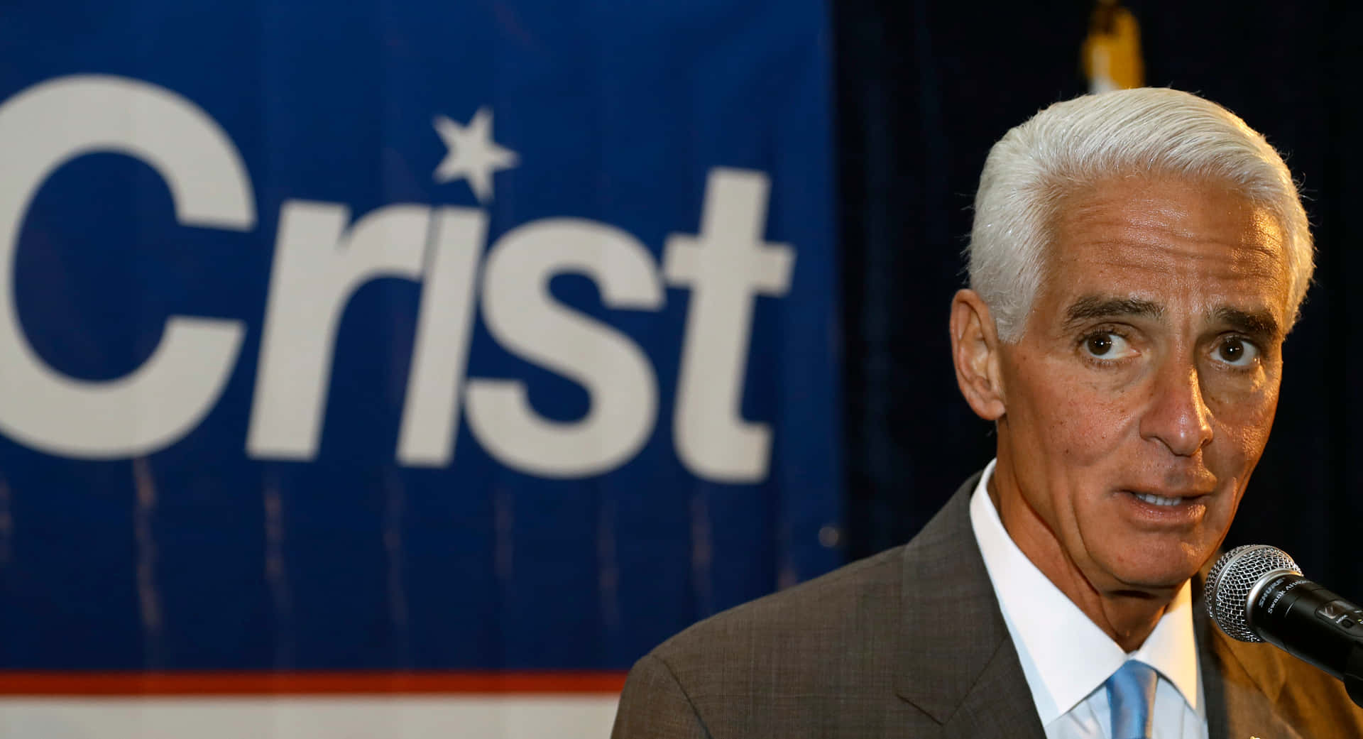 Charlie Crist Talking Background