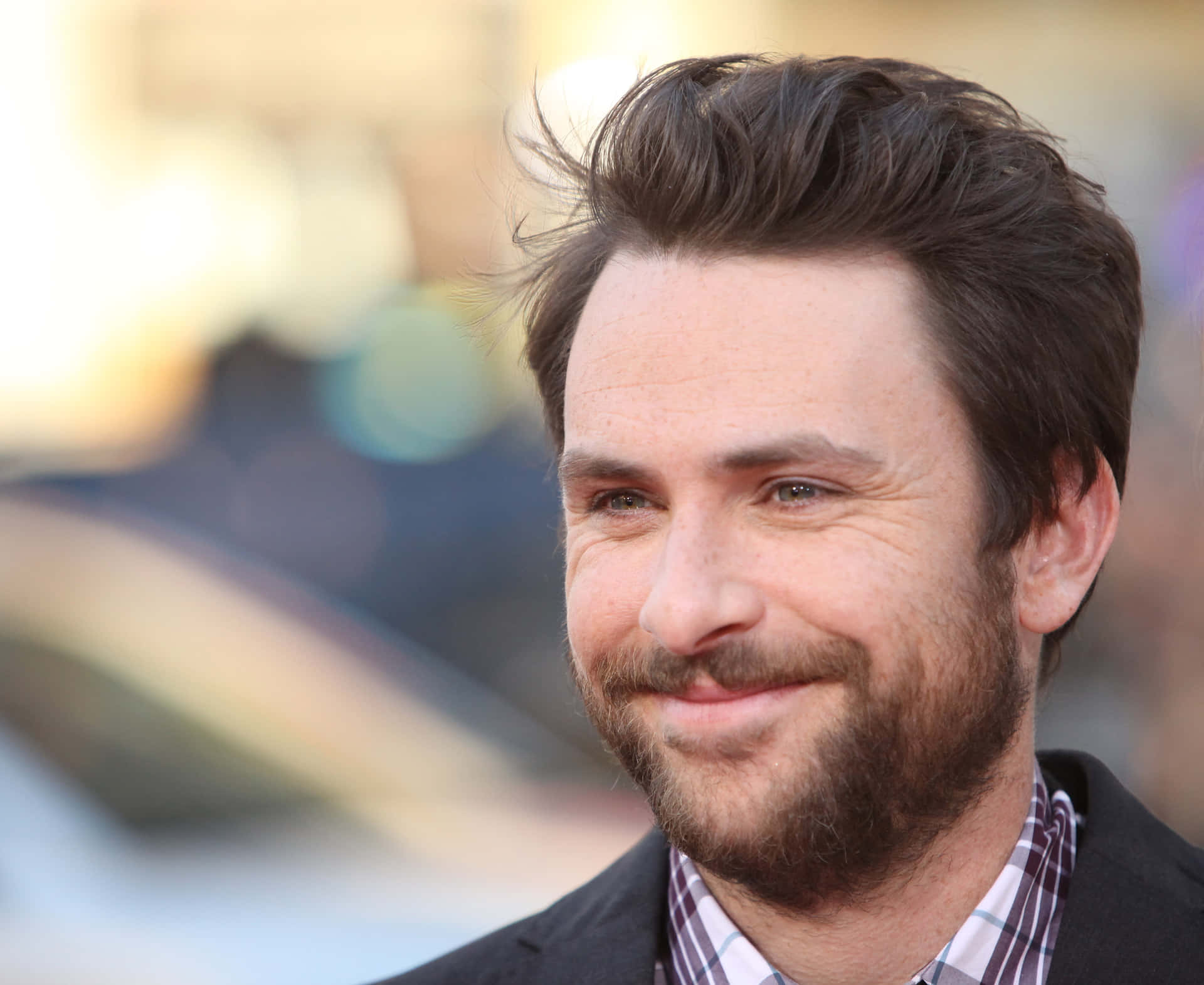 Charlie Day [wallpaper] Background