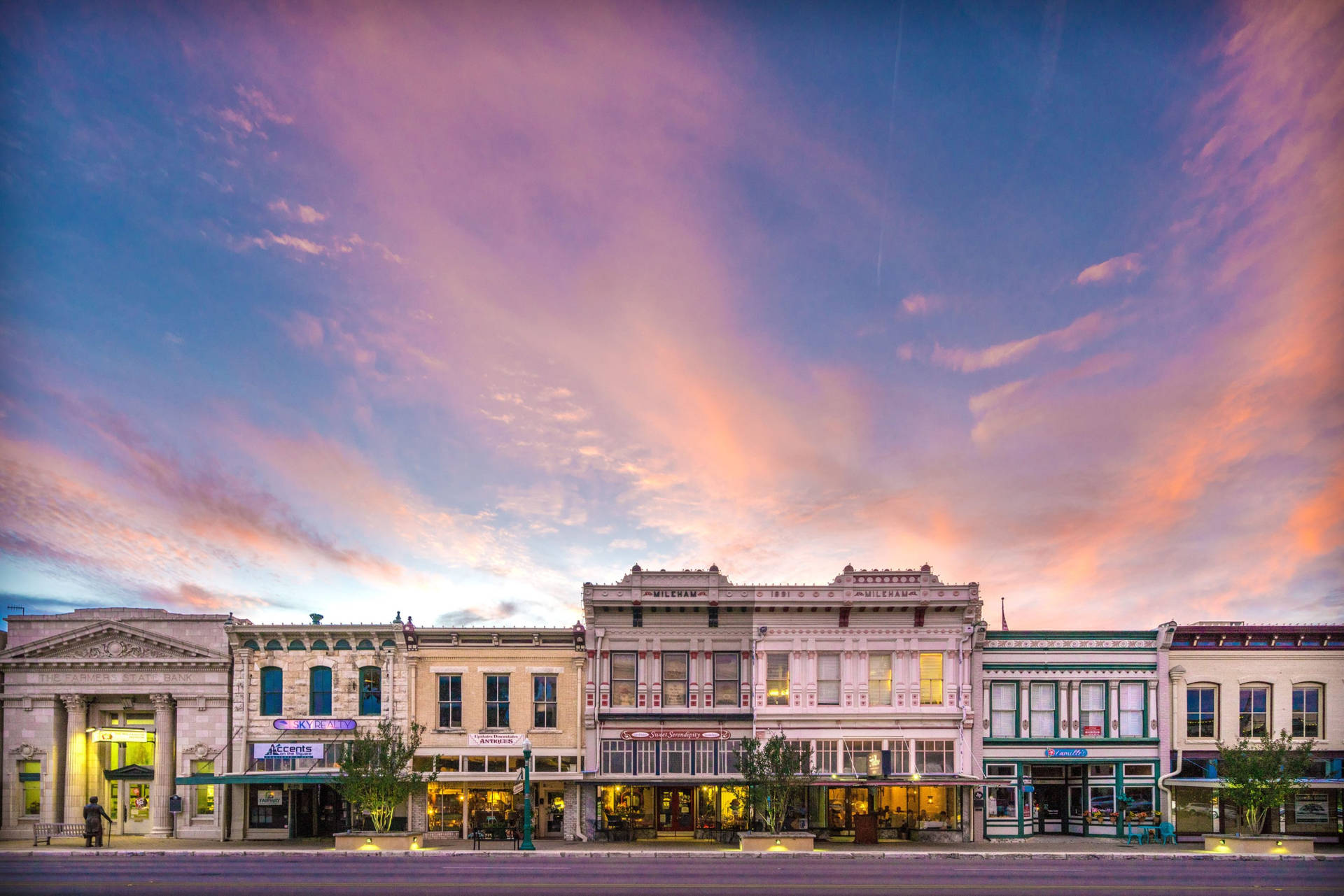 Charming And Vintage Storefronts Of Georgetown