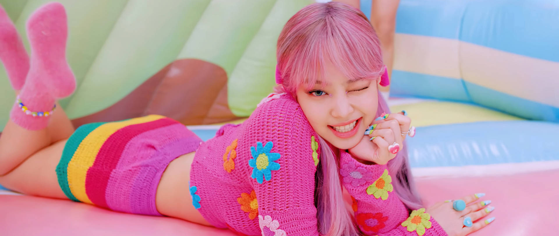 Charming Jennie Kim In Pink Background