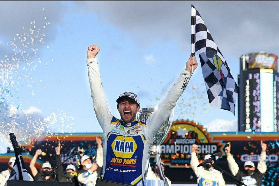 Chase Elliot Winning Nascar Championship Background