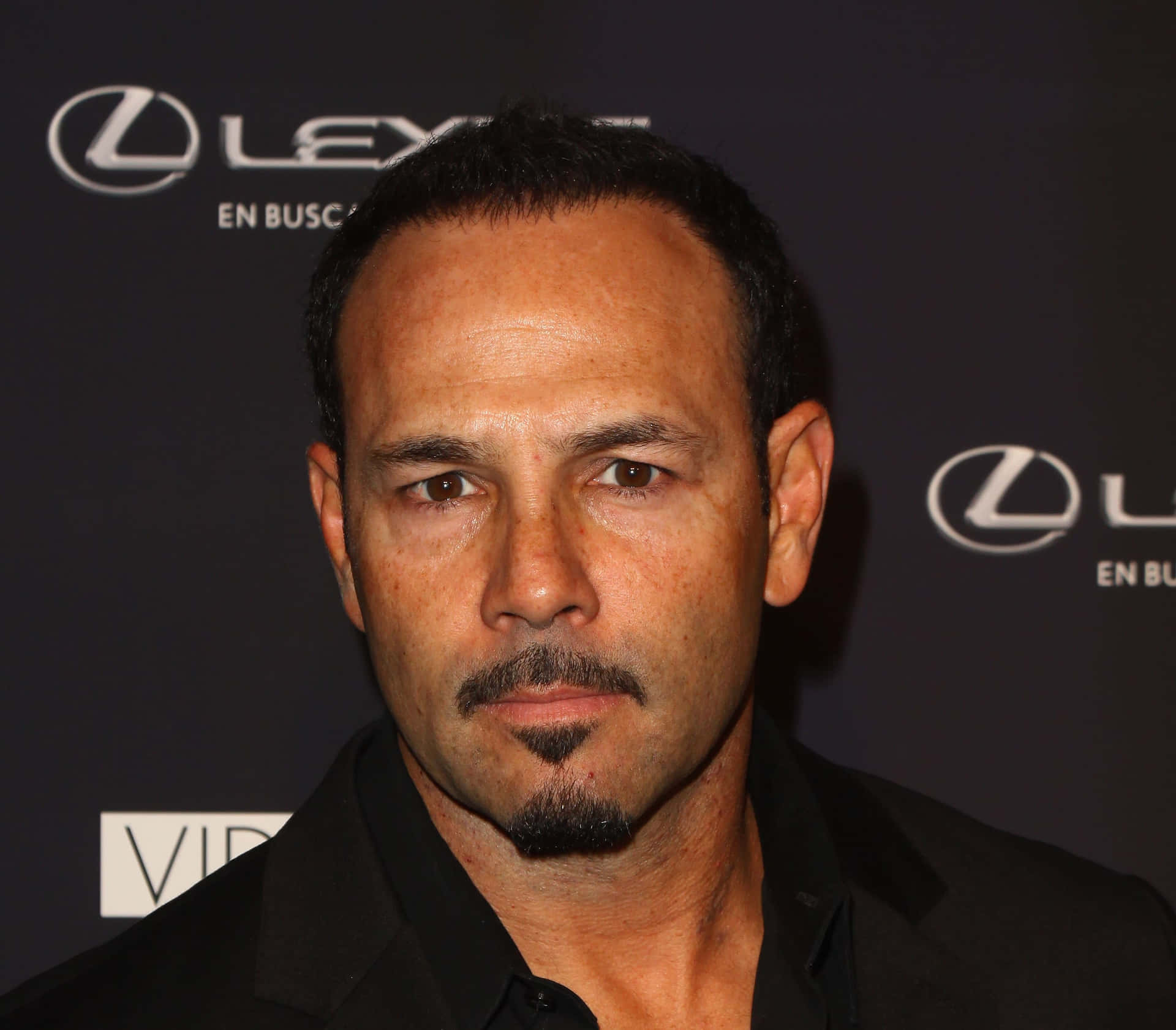 Chavo Guerrero Jr. At Sabor De Lujo Event Background