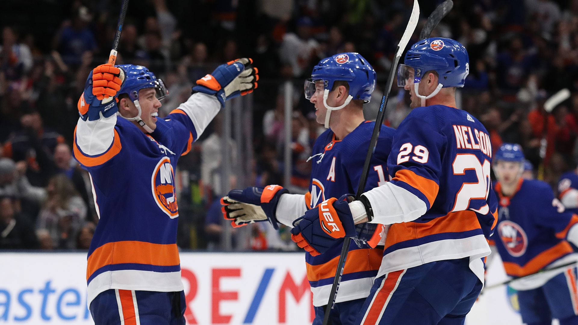 Cheerful New York Islanders Players Background