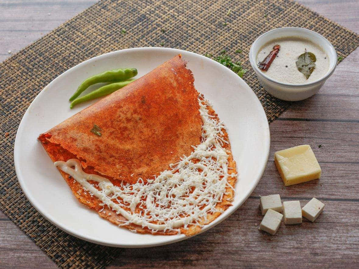 Cheese Stuffed Crispy Dosa With Chutney Background