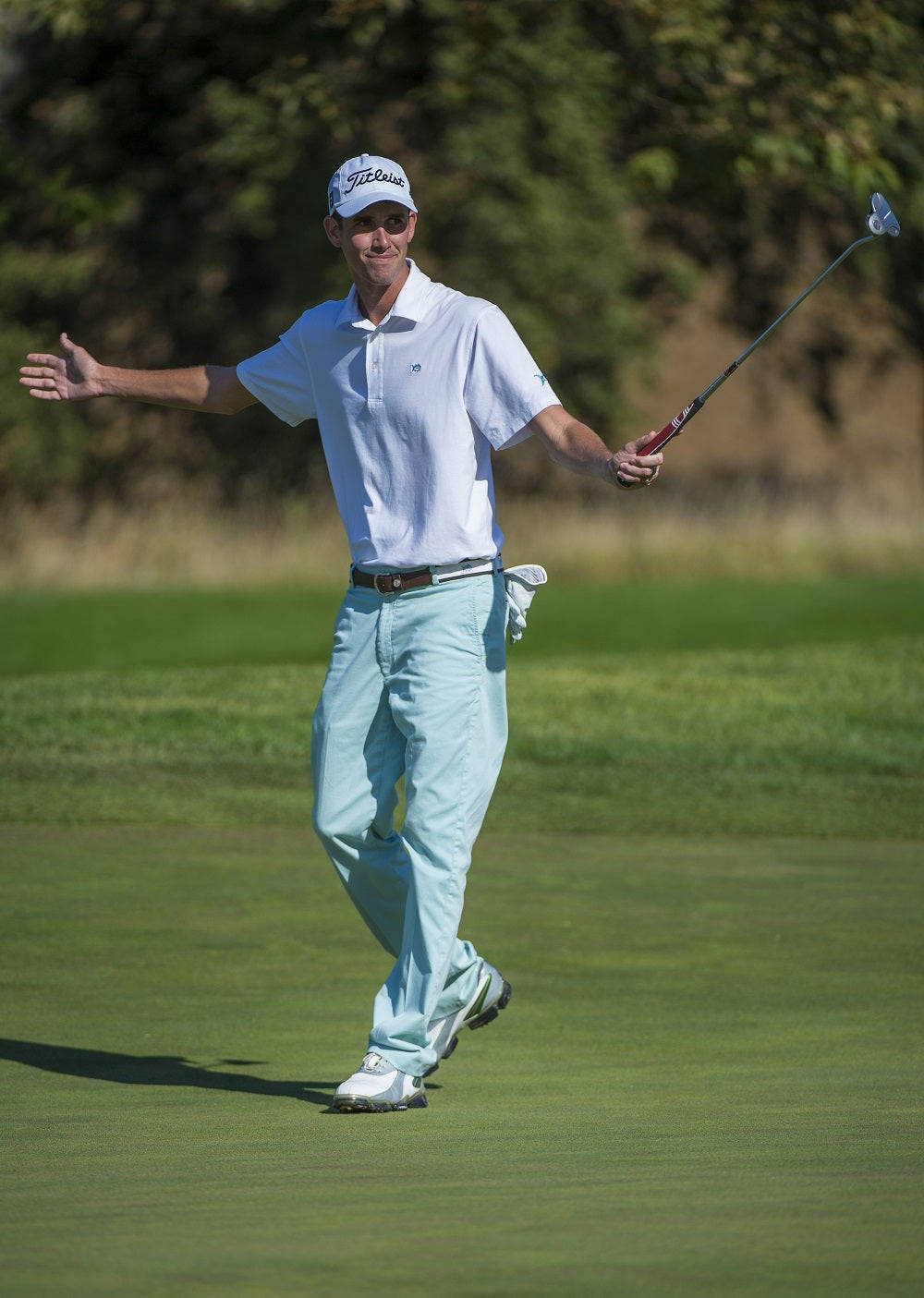 Chesson Hadley Arms Open Wide Background