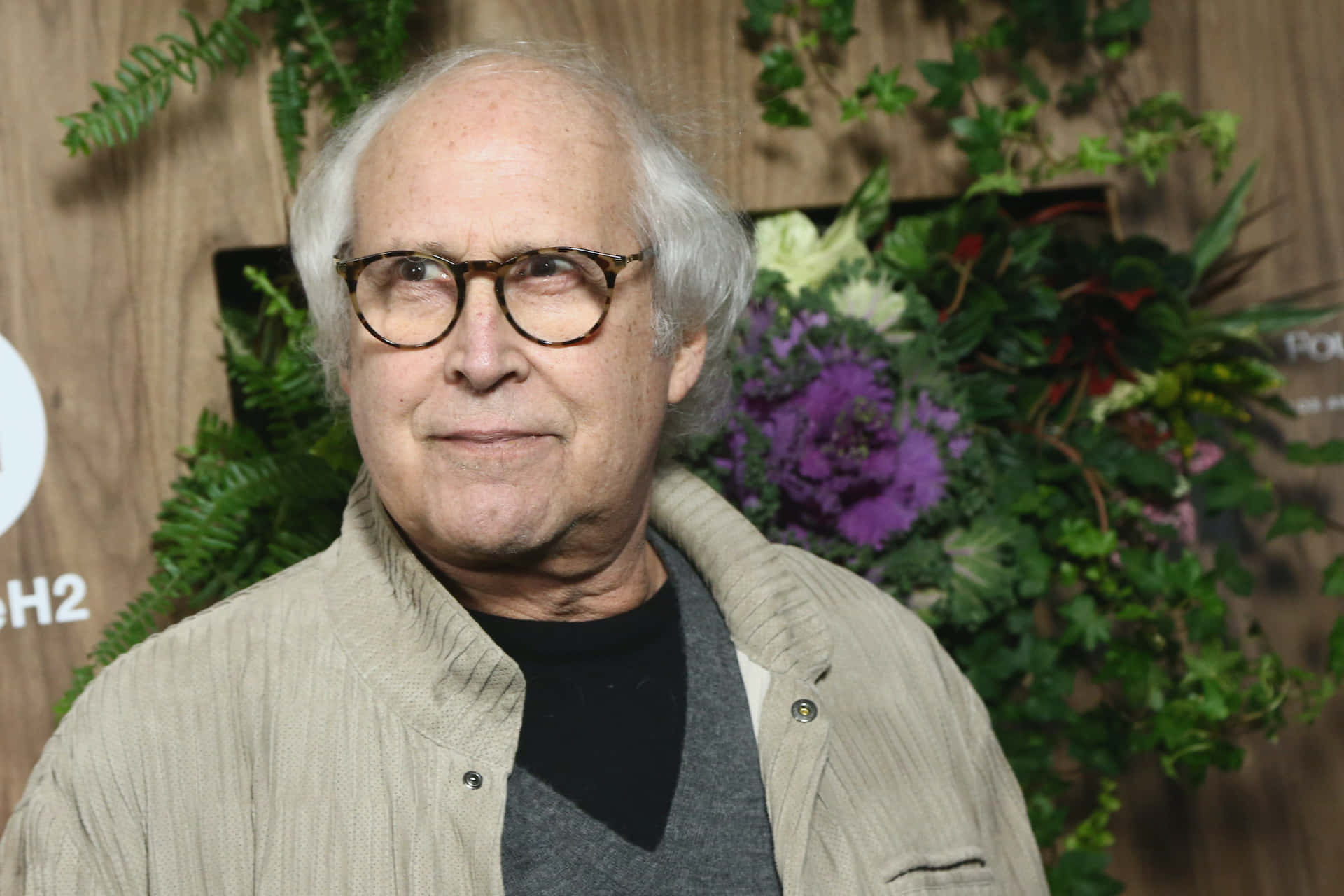 Chevy Chase [wallpaper] Background