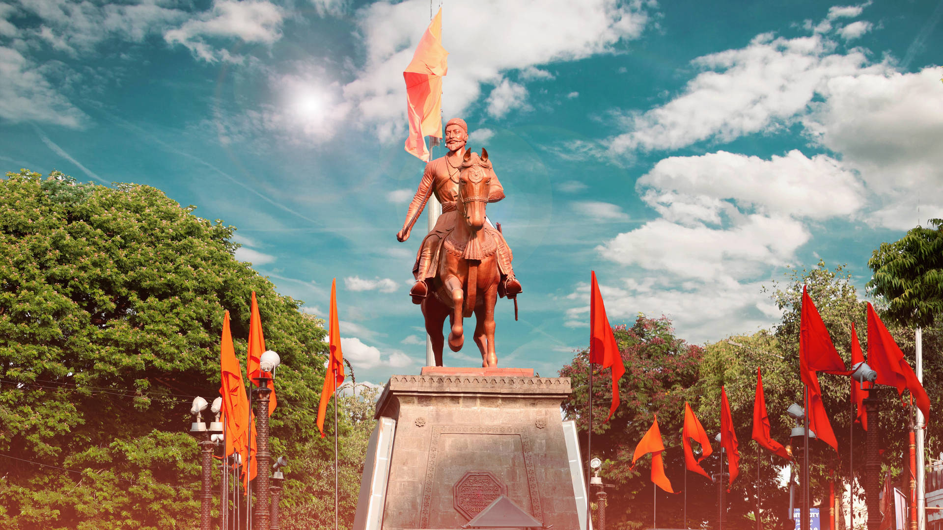 Chhatrapati Shivaji Maharaj And Horse Statue