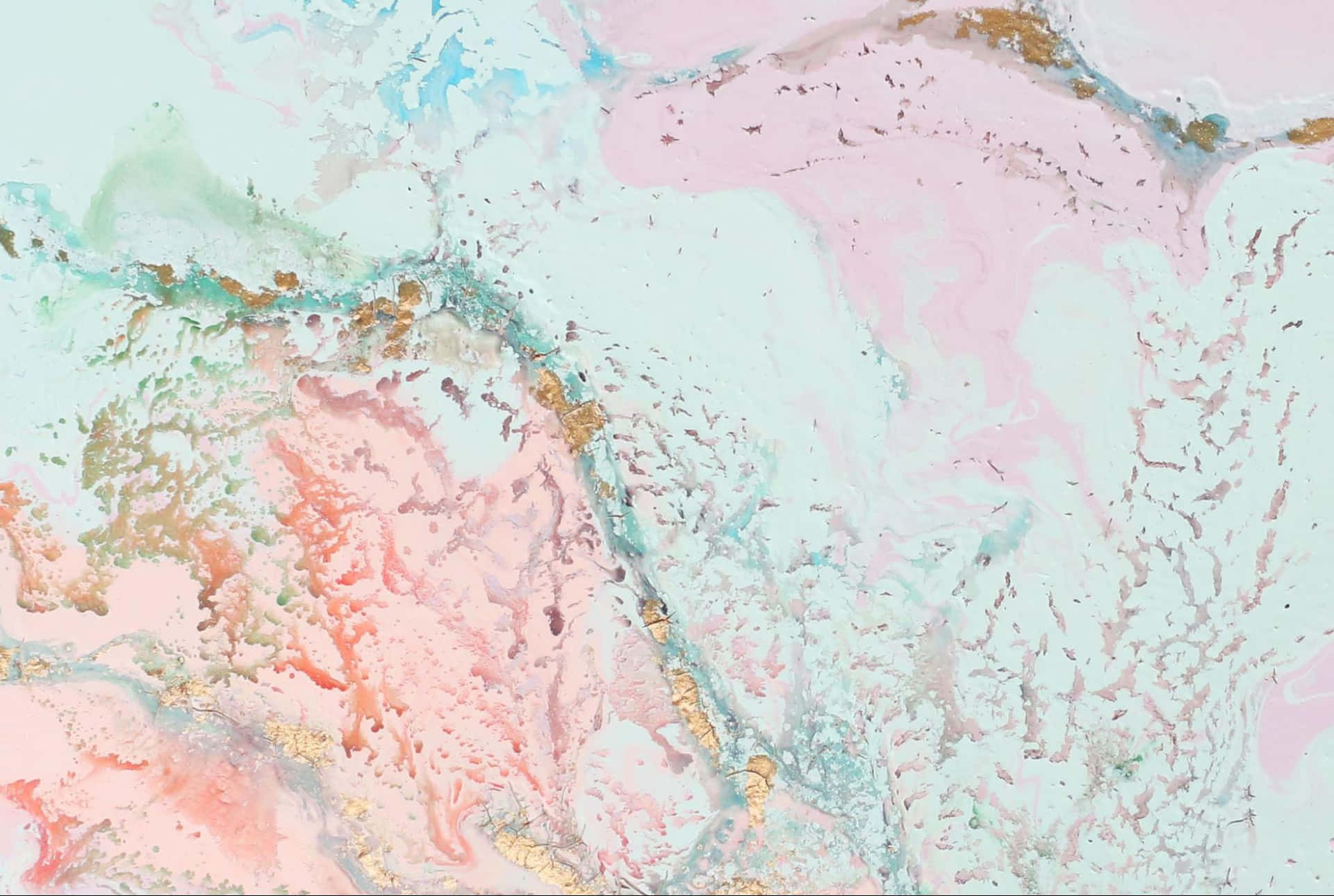 Chic Liquid Wallpaper