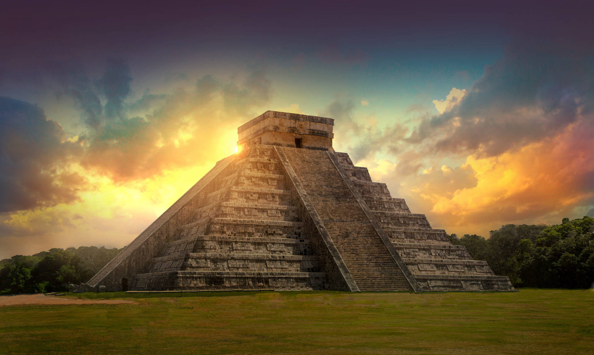 Chichen Itza Beautiful Sunset