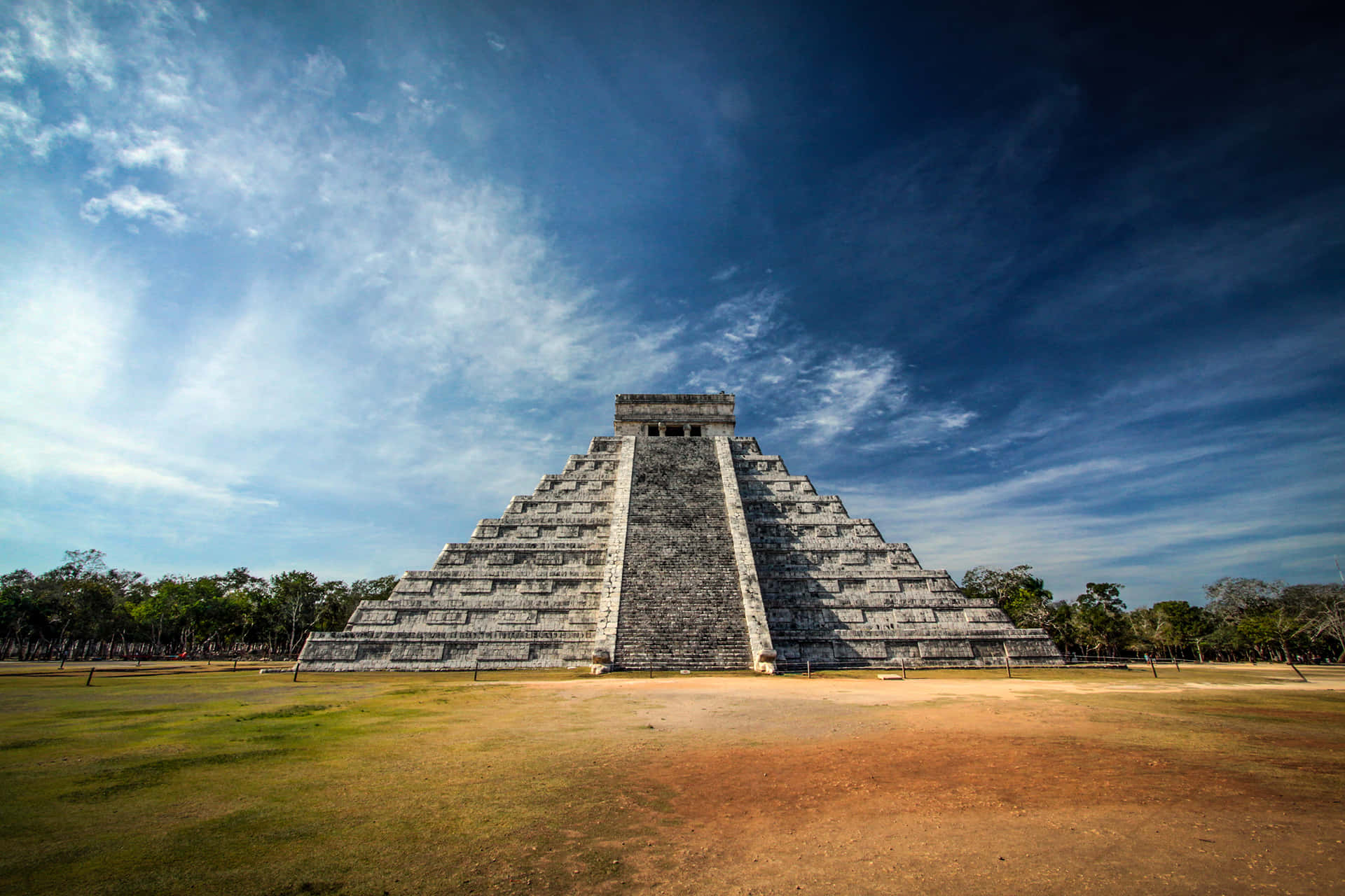 Chichen Itza Mexico El Castillo Dark Sky