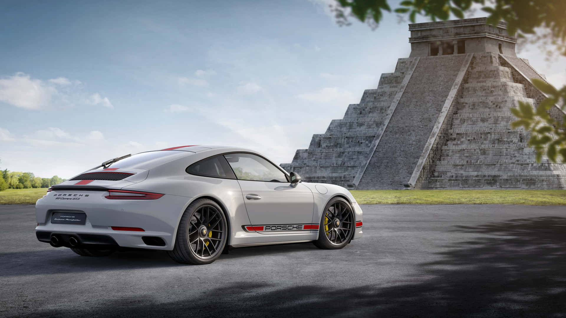 Chichen Itza Mexico Porsche 911 Carrera Gts Background