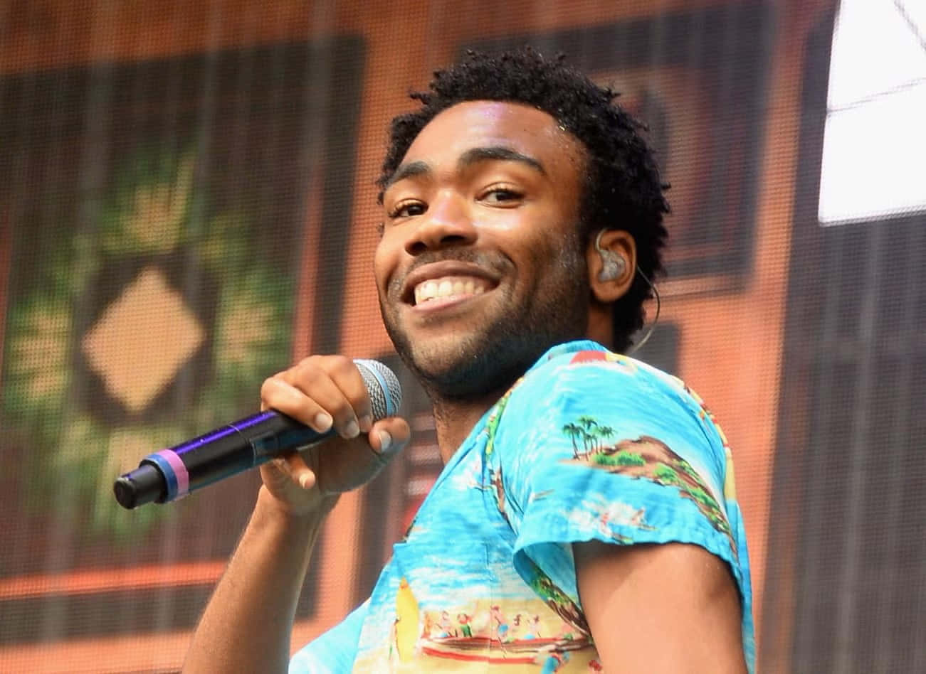 Childish Gambino Performing Live Background