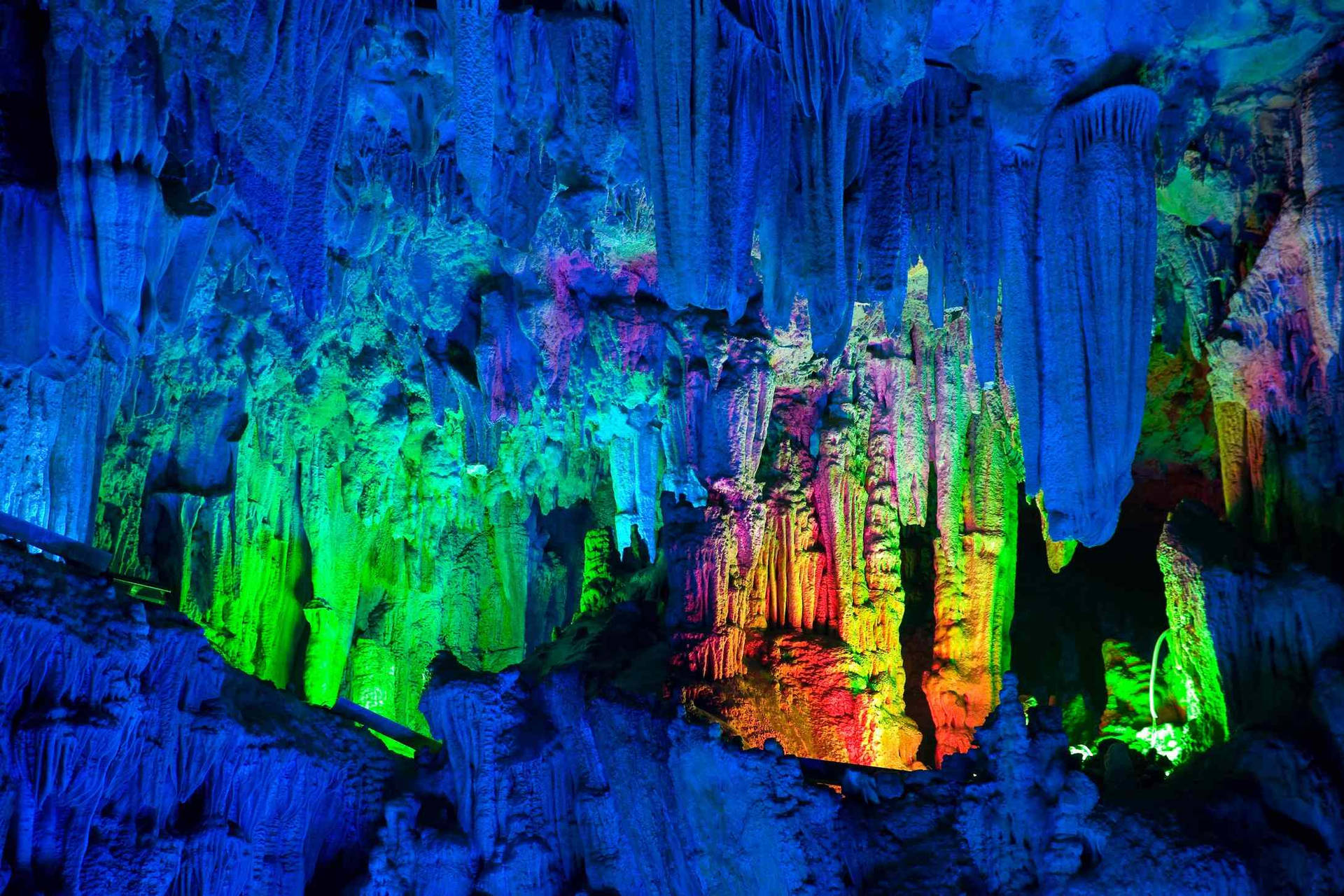 China Reed Flute Cave Background