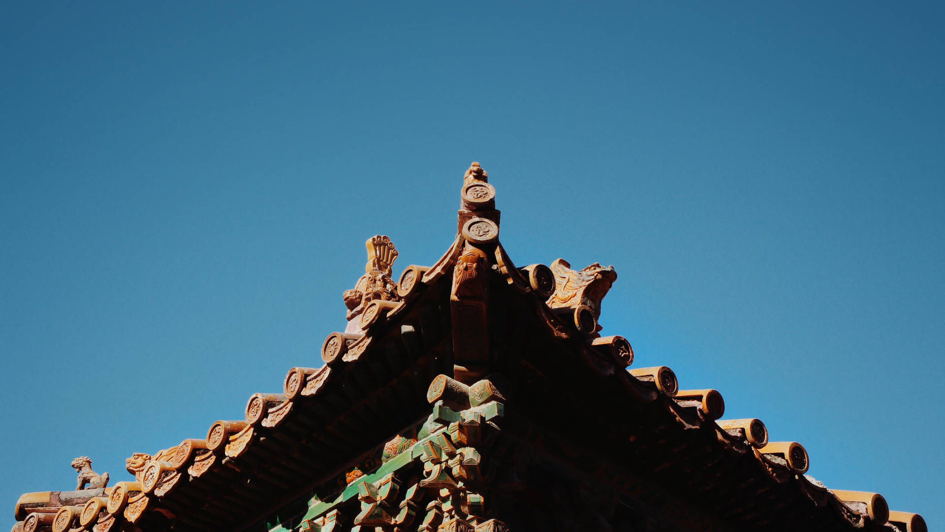 Chinese Pointed Roof Background