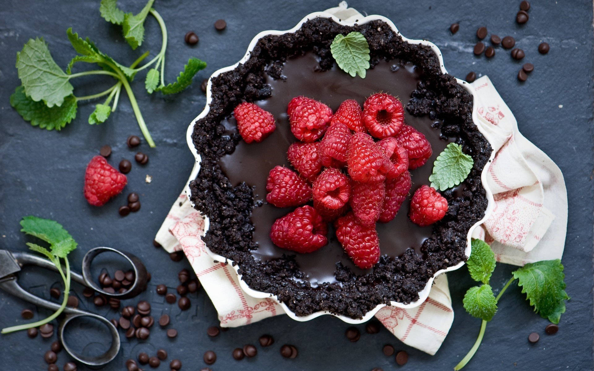 Chocolate Red Raspberries Cake