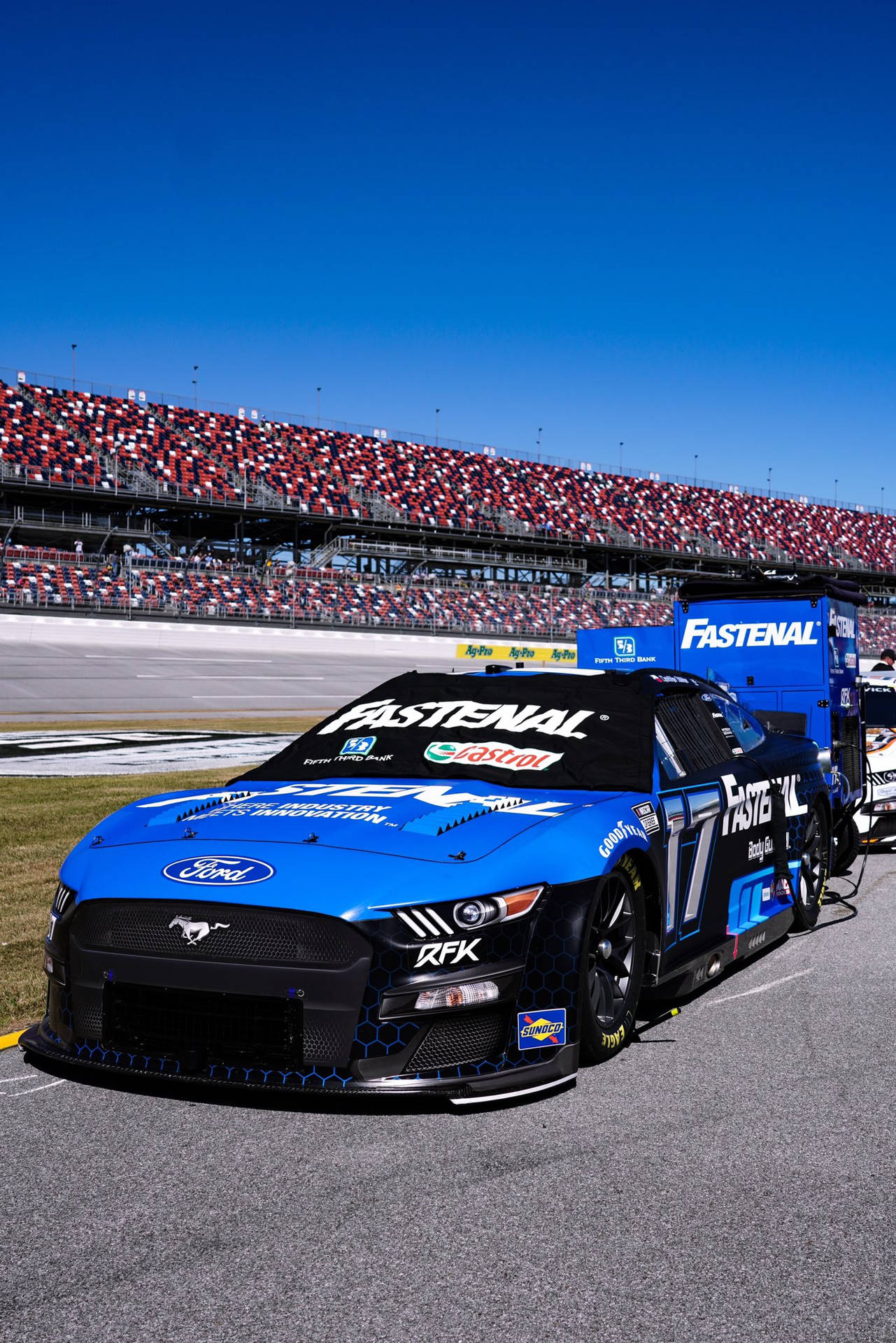 Chris Buescher Waiting