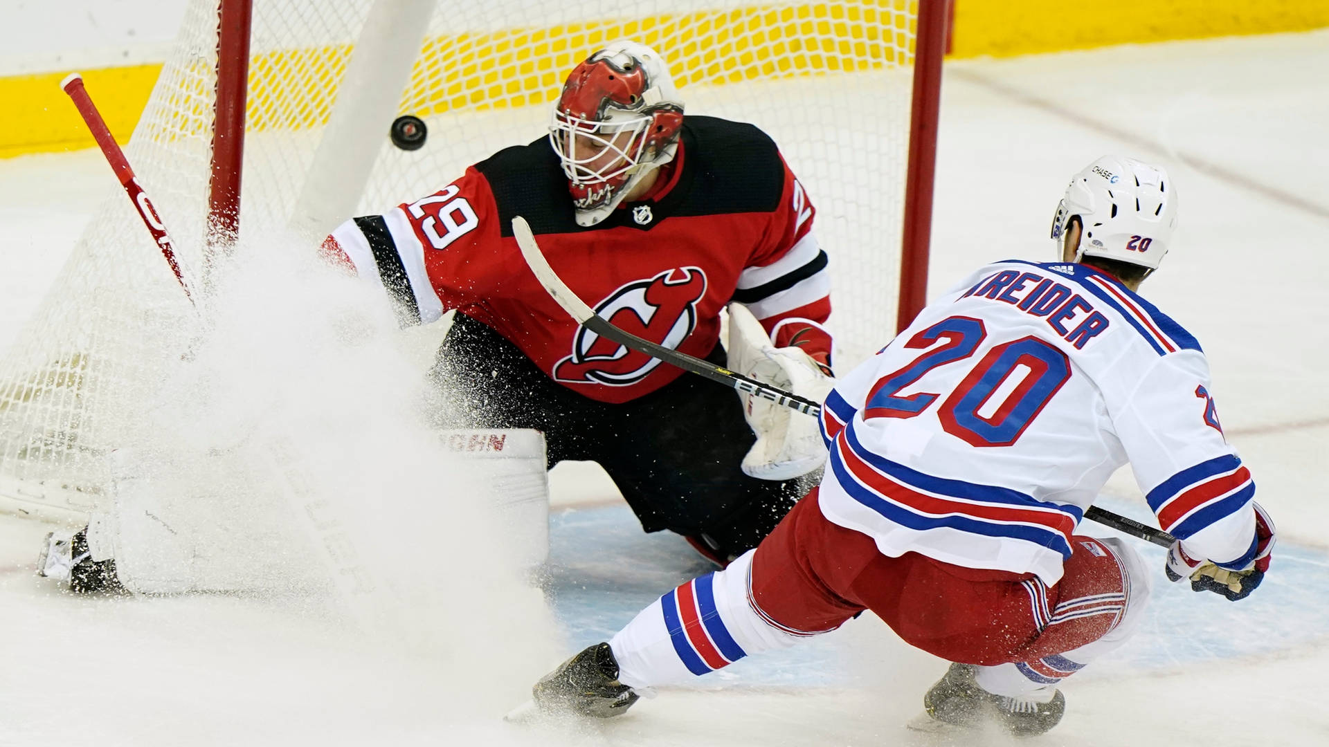 Chris Kreider New York Rangers New York Devils Background