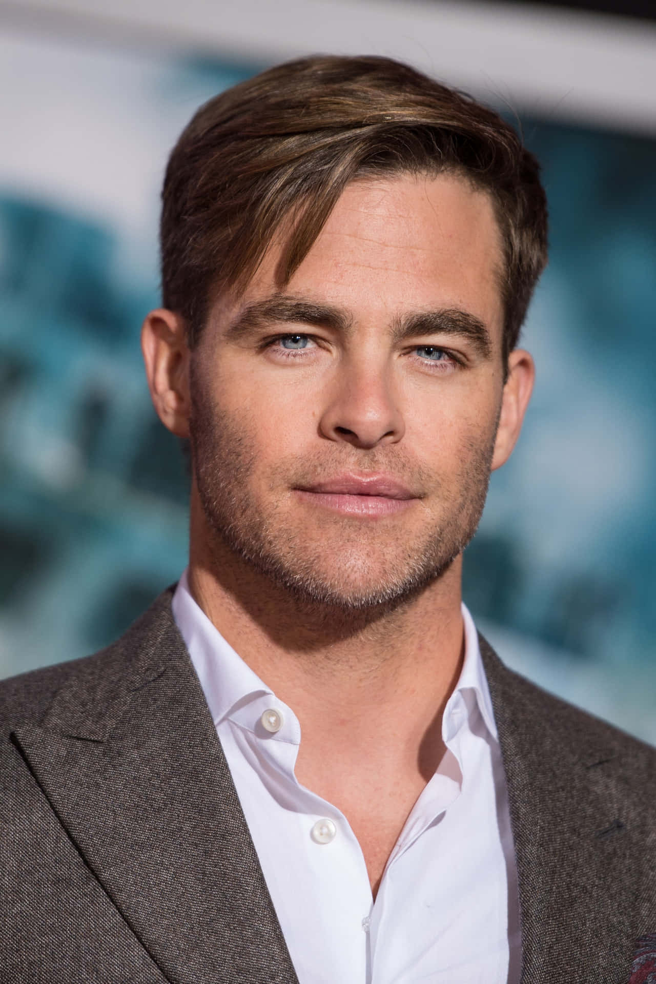 Chris Pine [wallpaper] Background