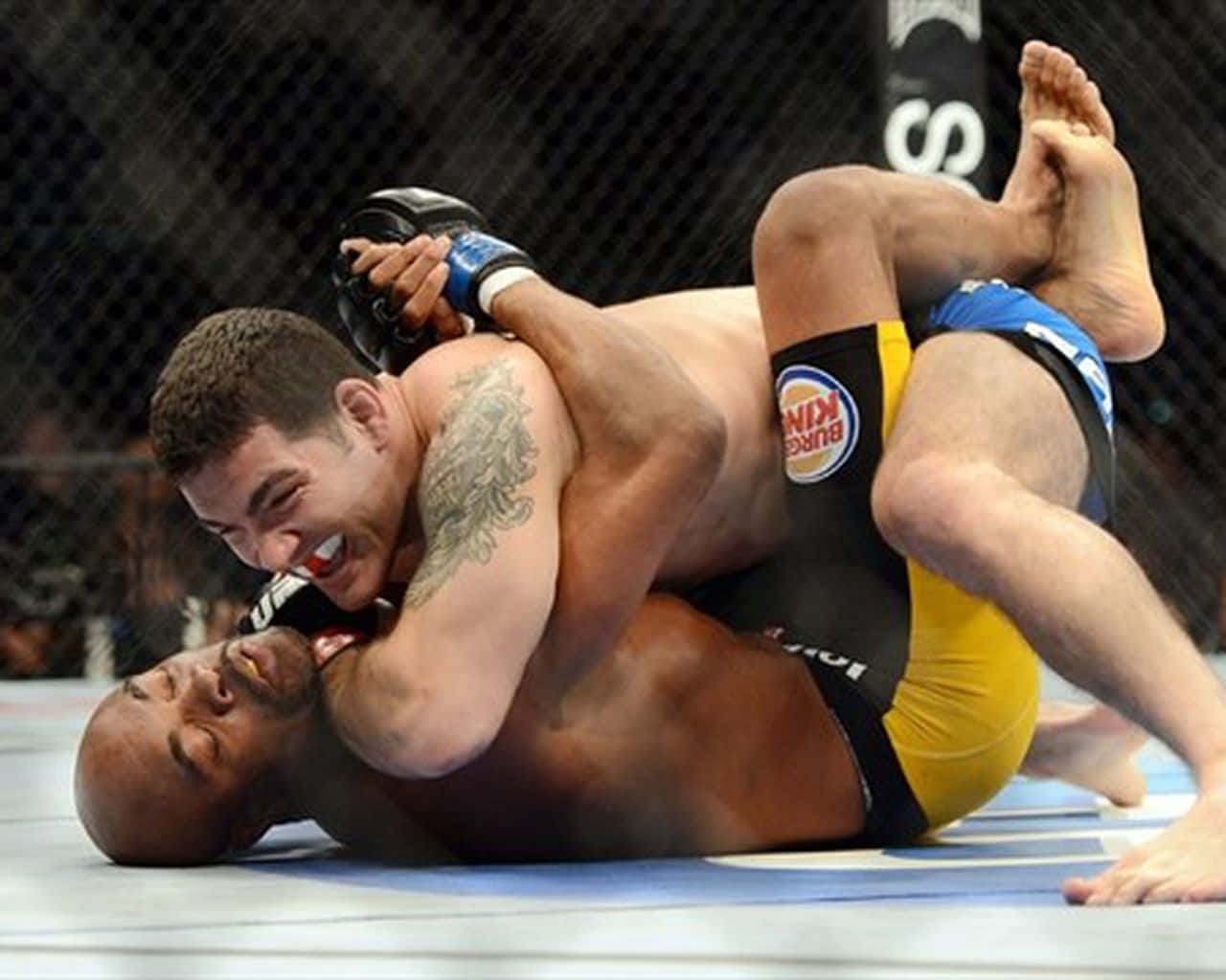 Chris Weidman Guard Passing Anderson Silva Background