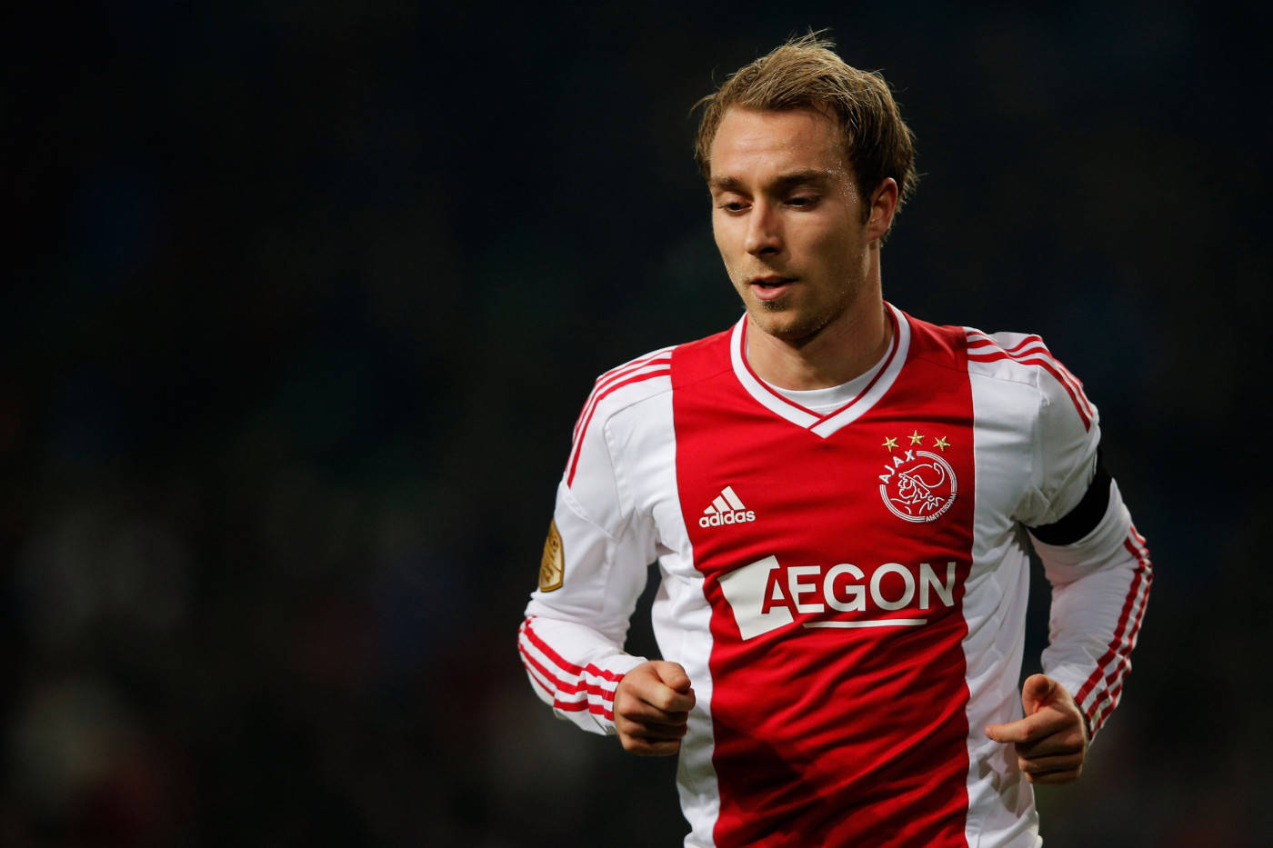 Christian Eriksen Jogging Background