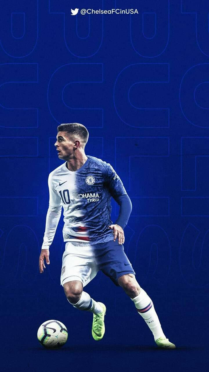 Christian Pulisic With Ball Background