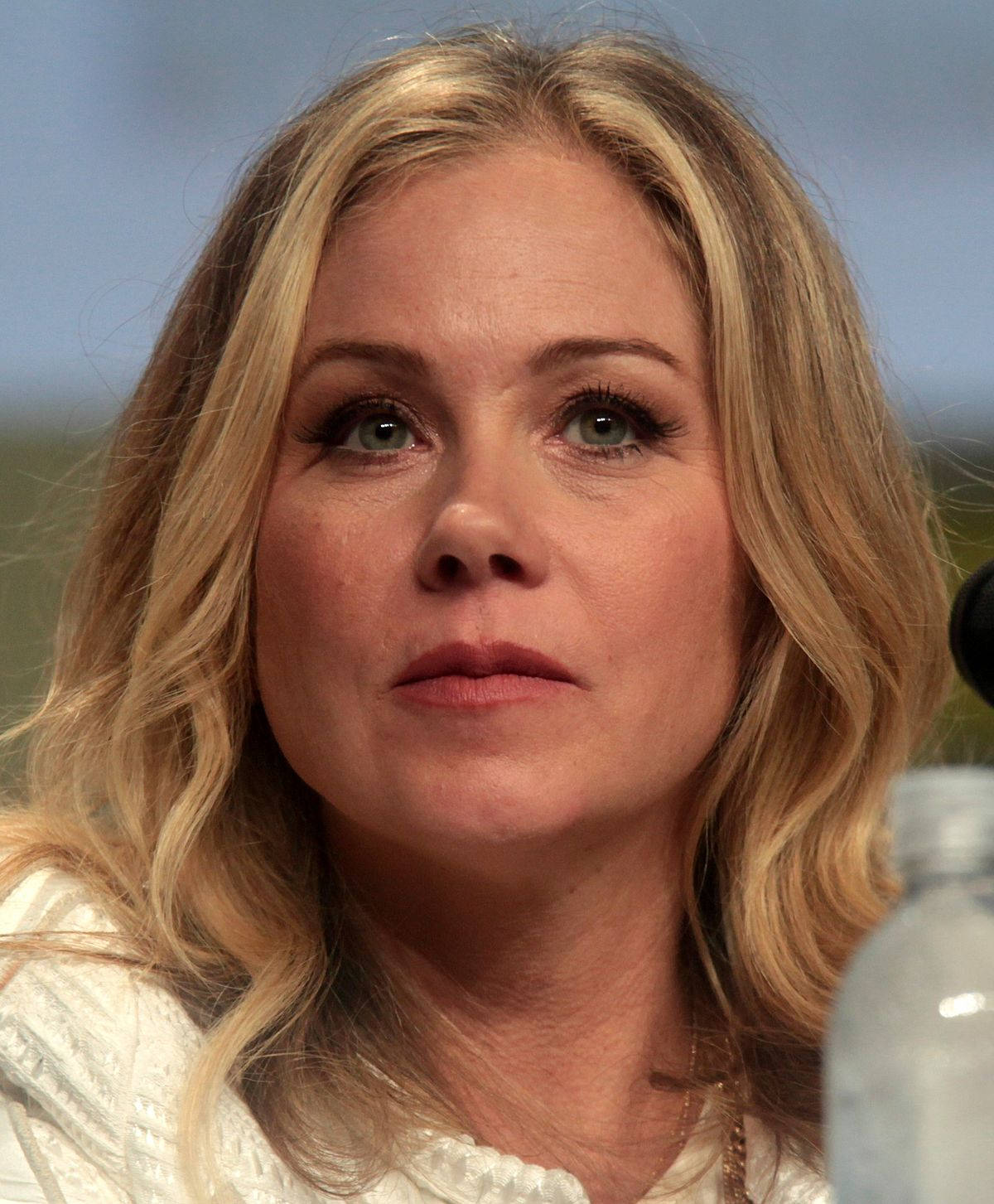 Christina Applegate Well-known Hollywood Actress