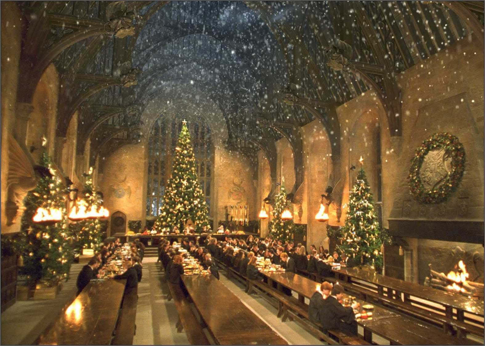 Christmas At Hogwarts Dining Hall Background