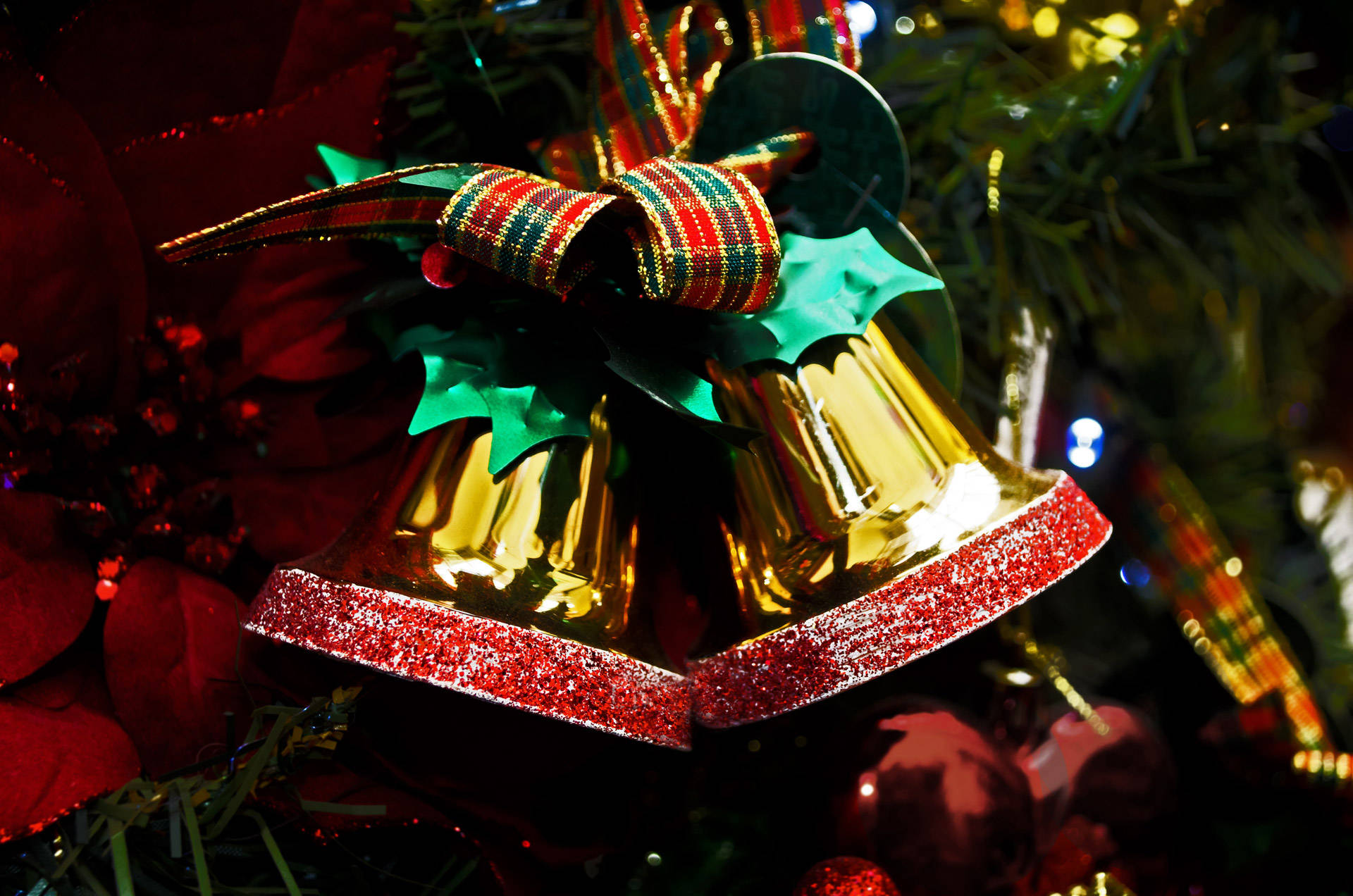 Christmas Bells Plaid Ribbon Background