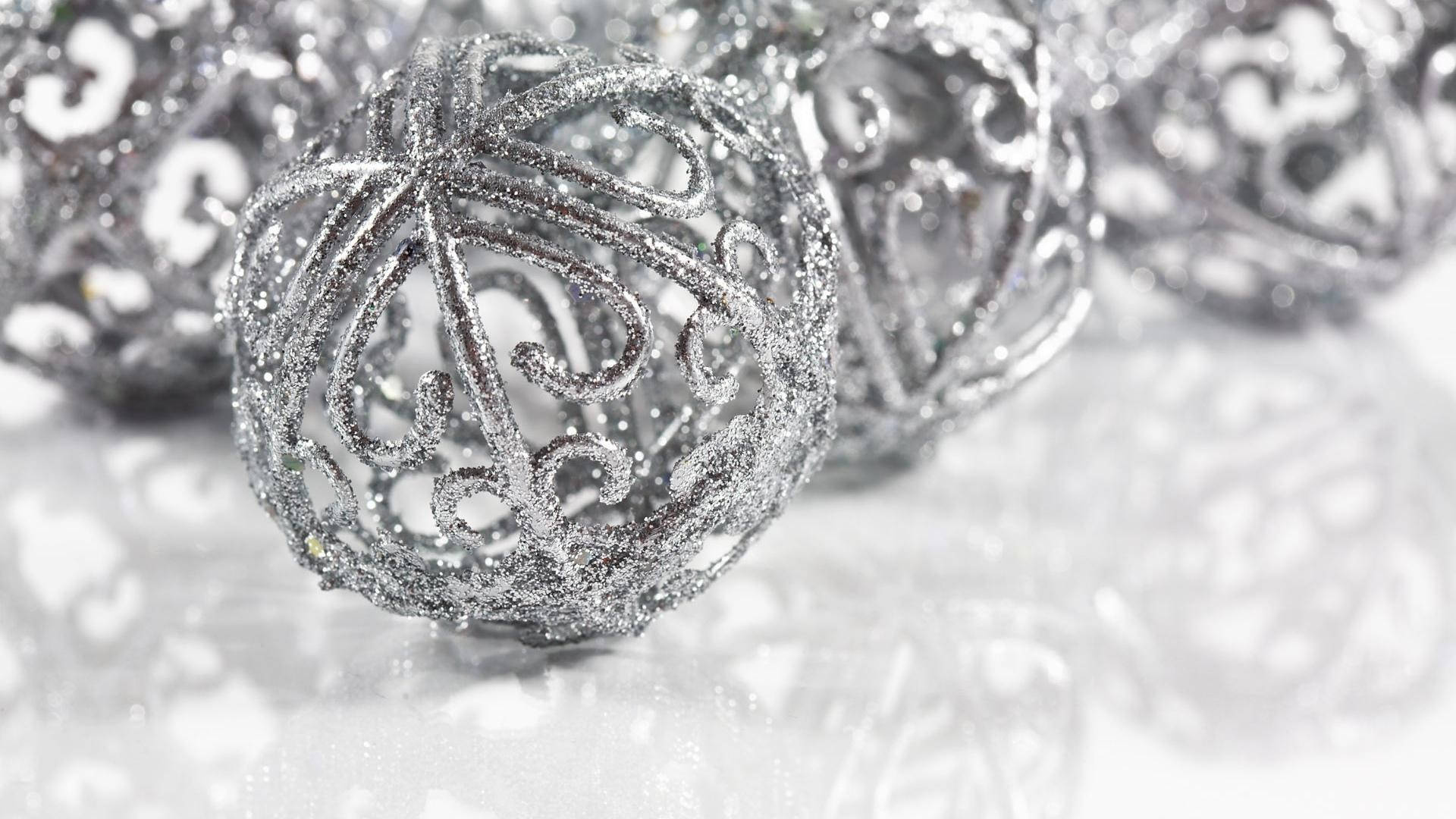 Christmas Holiday Desktop Silver Balls