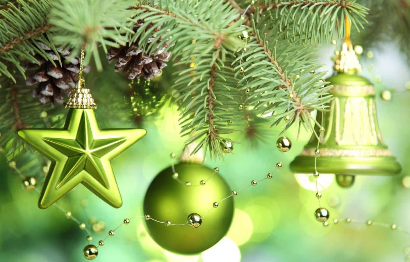 Christmas Tree With Green Ornaments Hanging From It Background