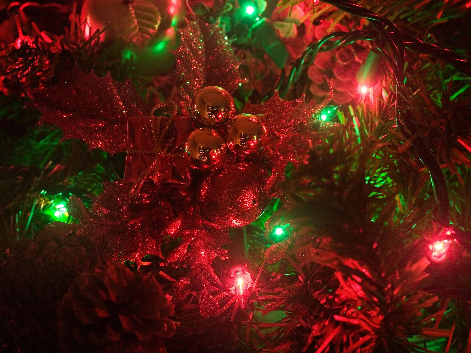 Christmas Wreath With Red Lights