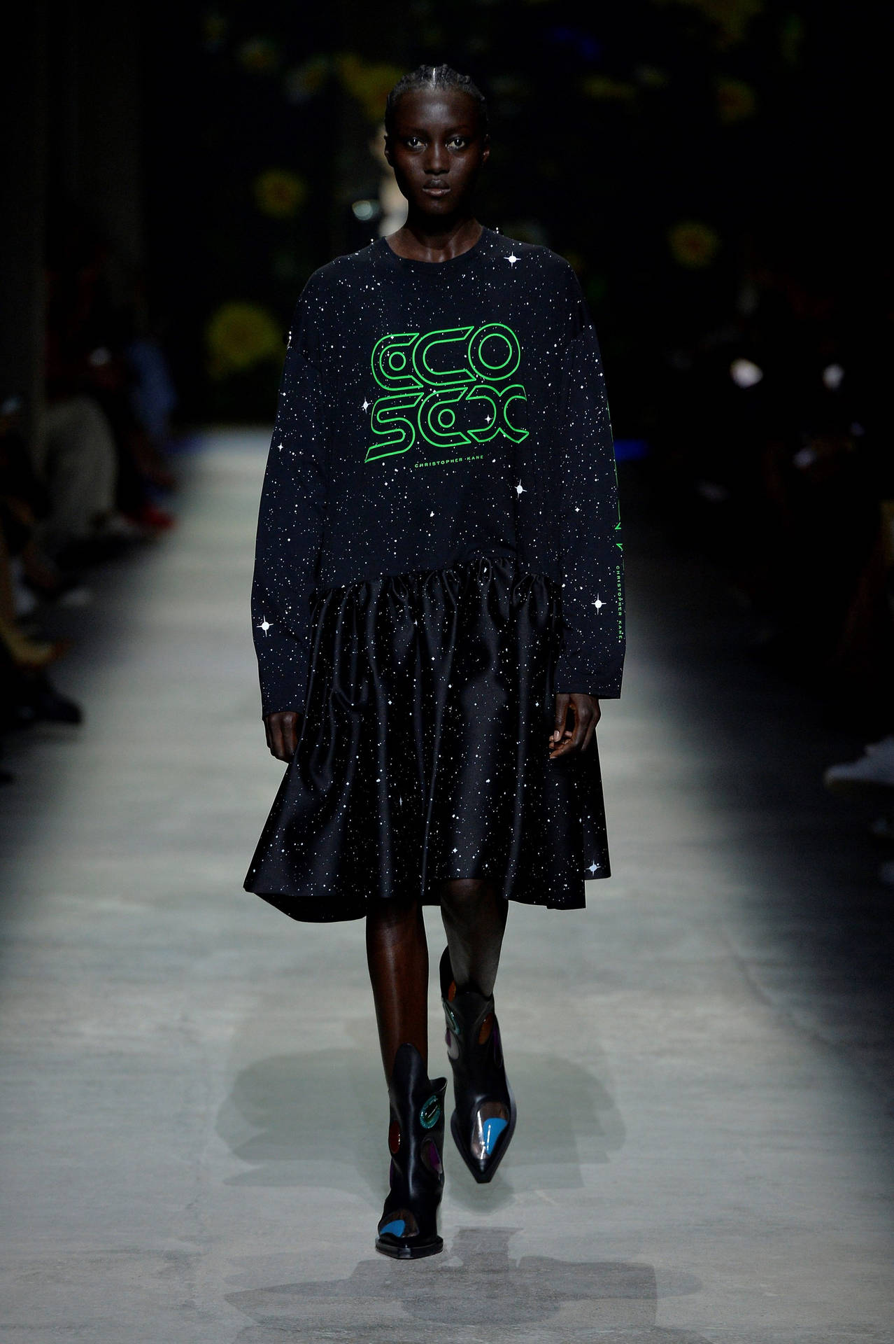 Christopher Kane's Unforgettable Fashion Runway Event Background