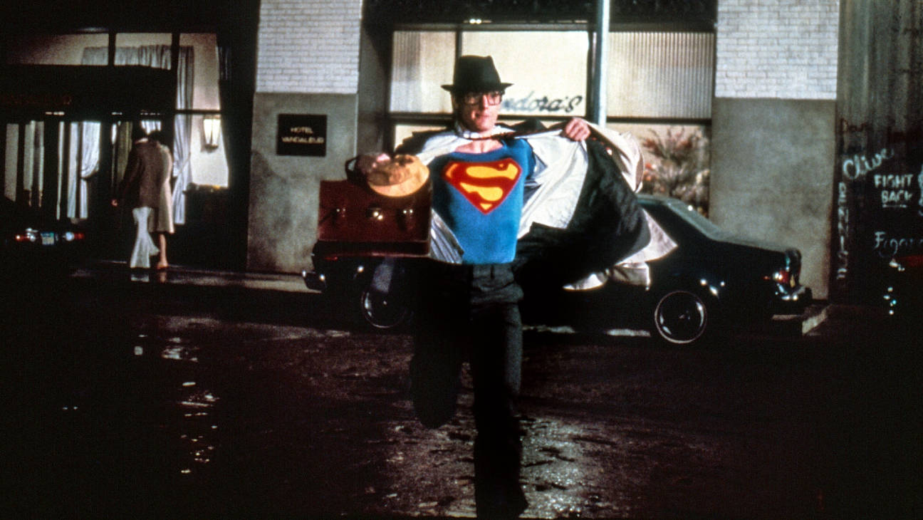 Christopher Reeve Clark Kent Background