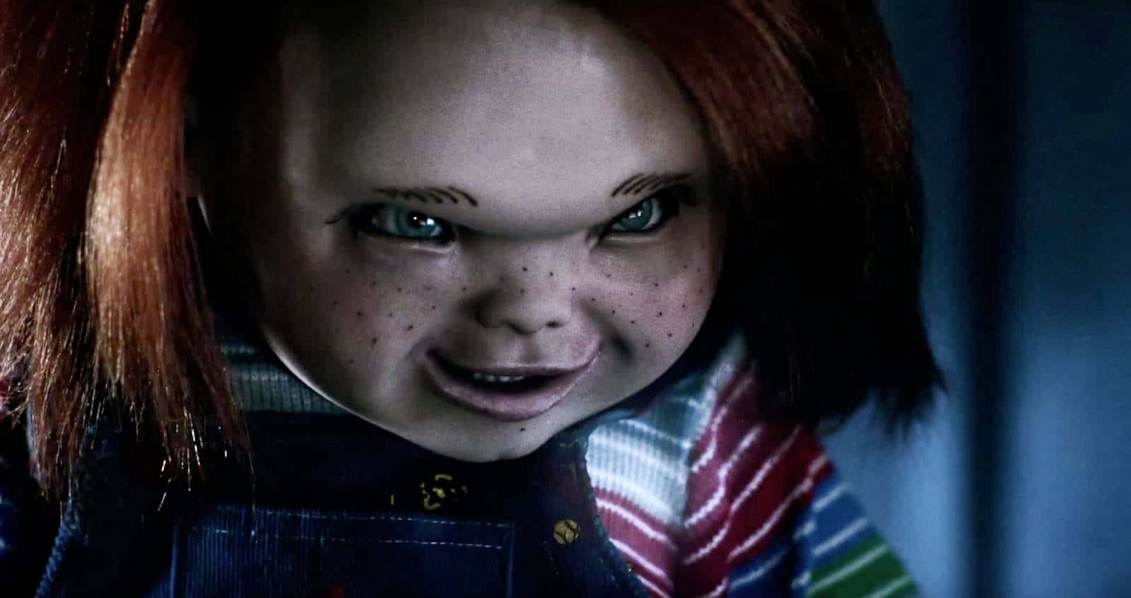 Chucky Doll Grinning During A Fight Background