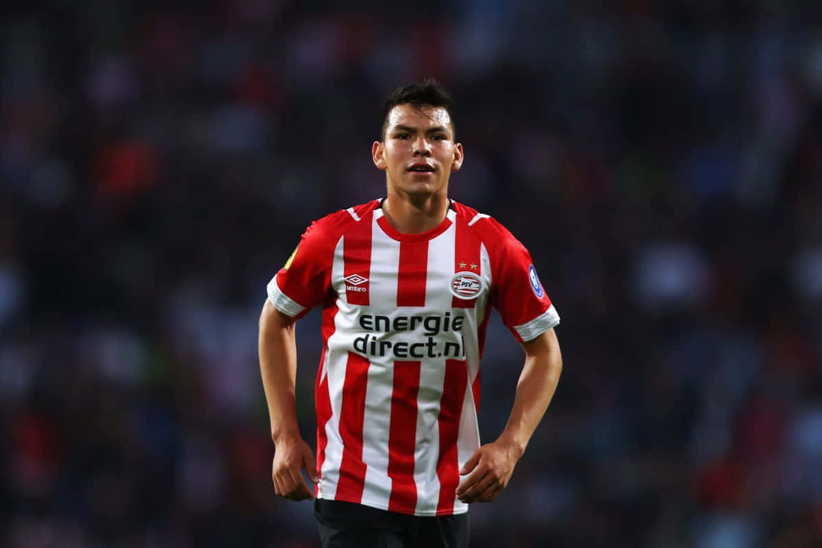 Chucky Lozano Playing Background