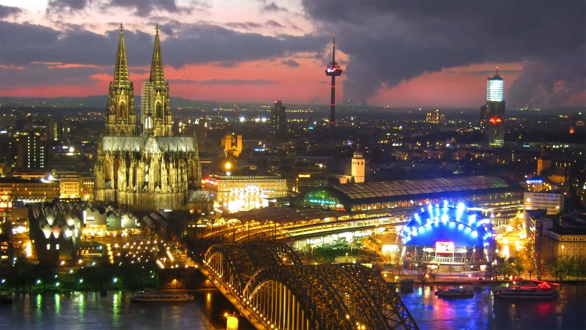 City Lights And Cologne Cathedral Background