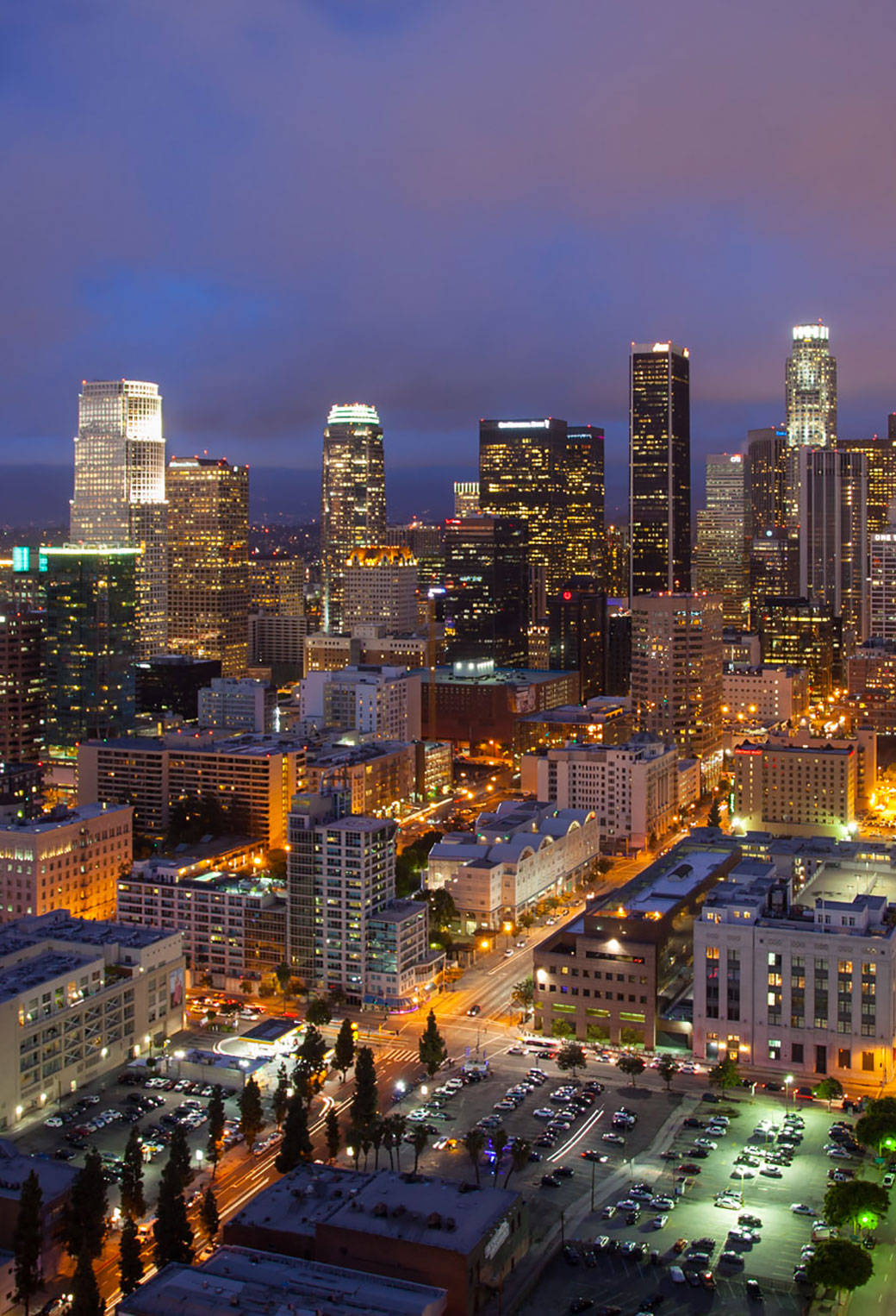 City Lights In Seattle Background