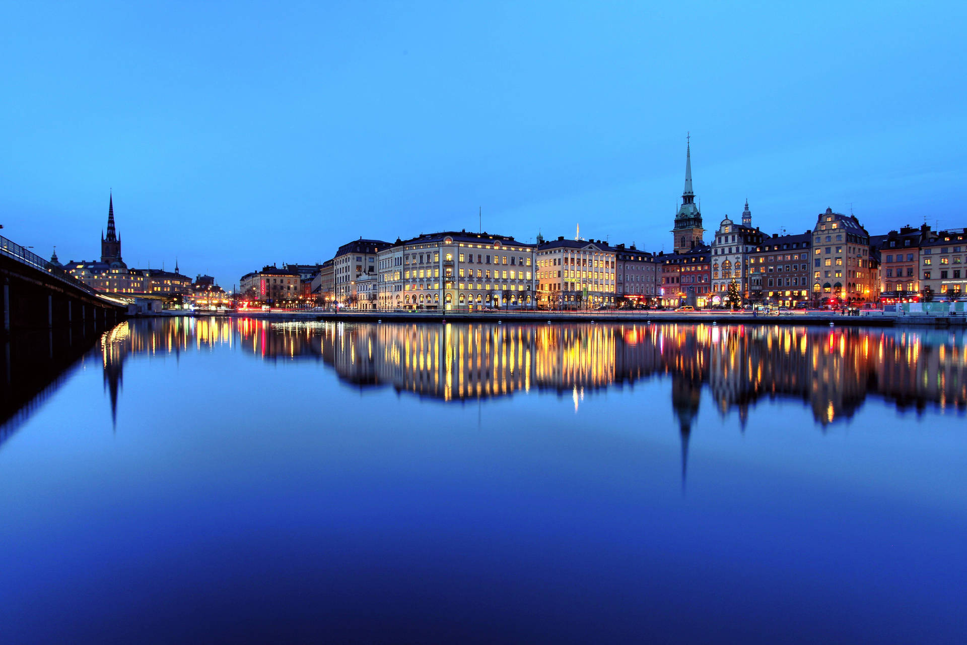 City Of Stockholm Reflecting Water Background