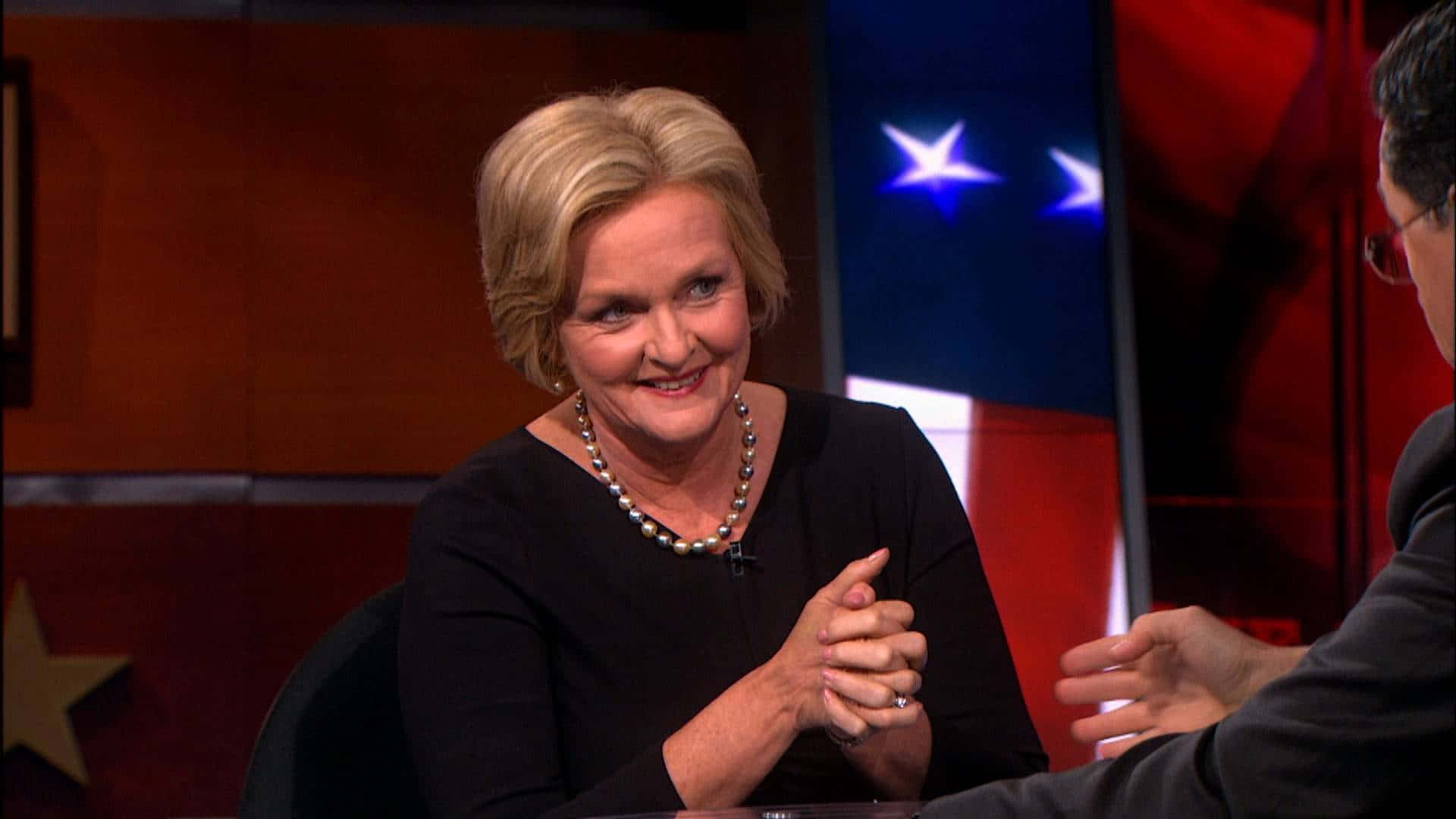 Claire Mccaskill In Conversation With Stephen Colbert Background