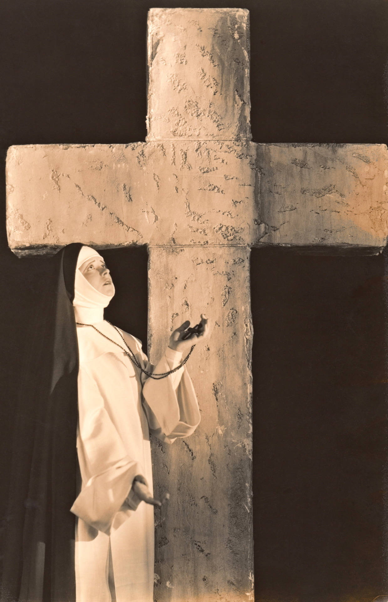 Clara Bow As A Nun Background