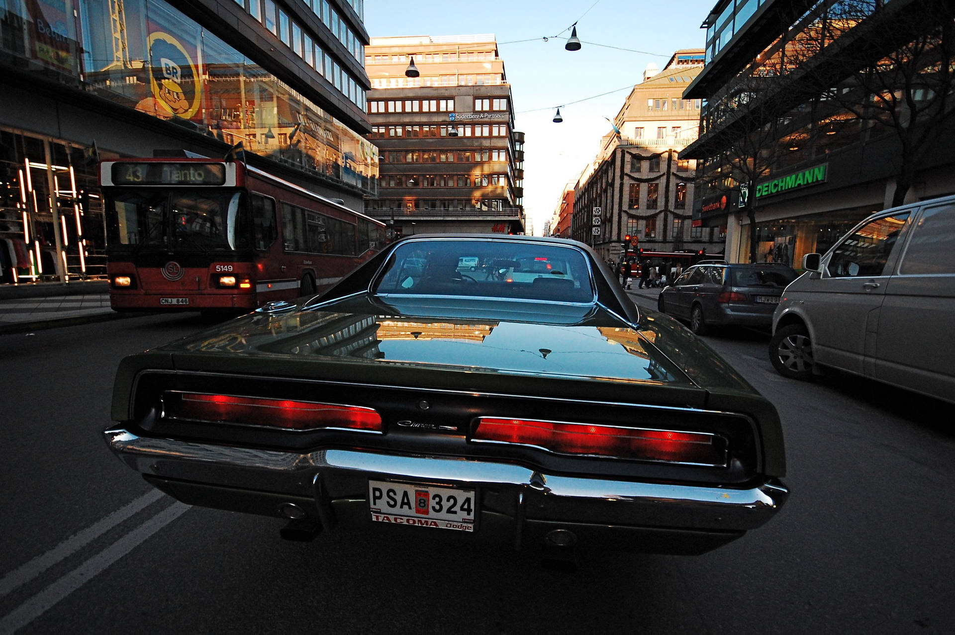 Classic Car 1969 Black Dodge Charger Rt