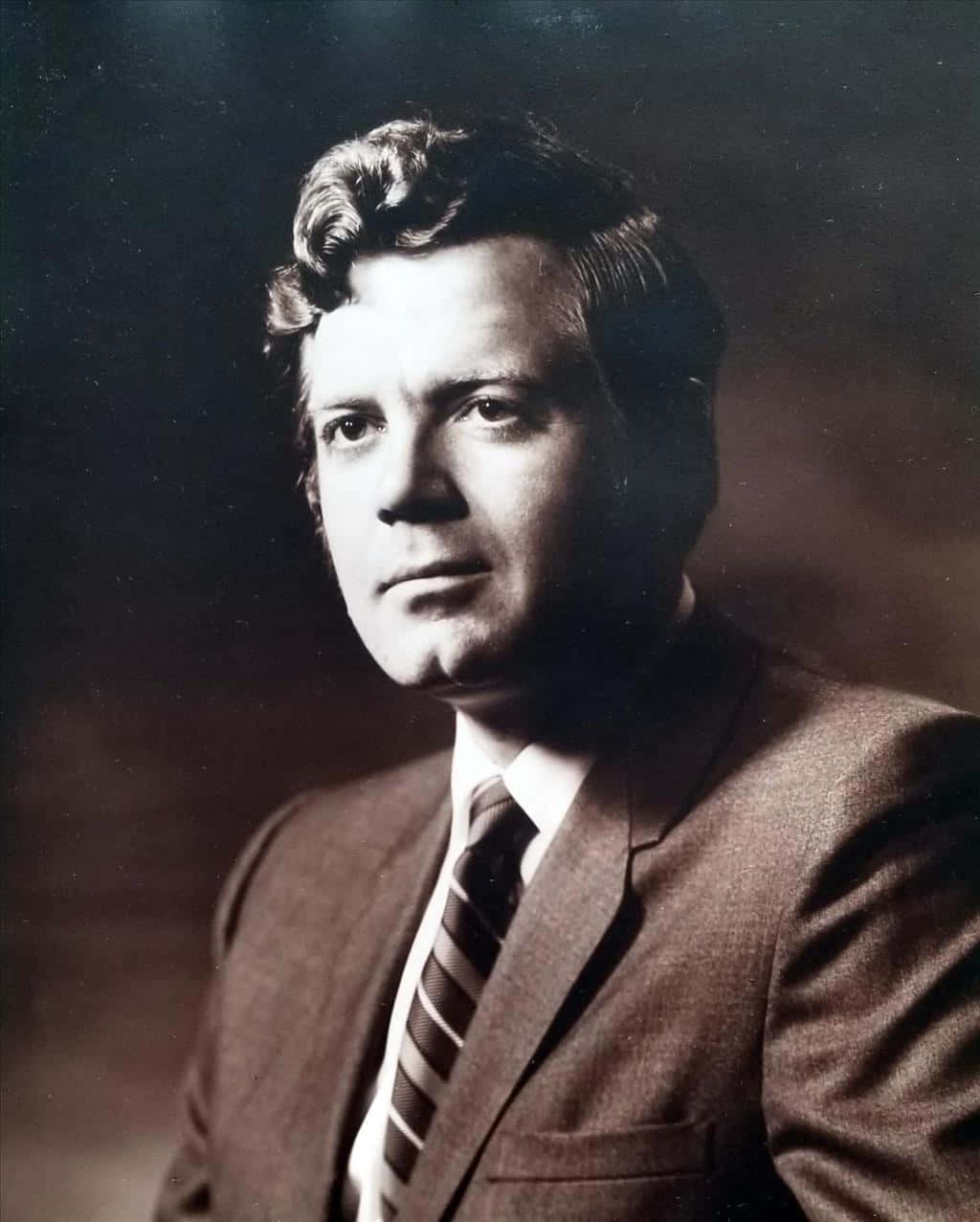 Classic Jim Mcdermott Portrait Background