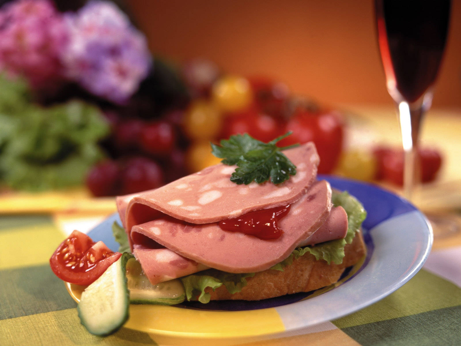 Classic Steak Tartare Presentation