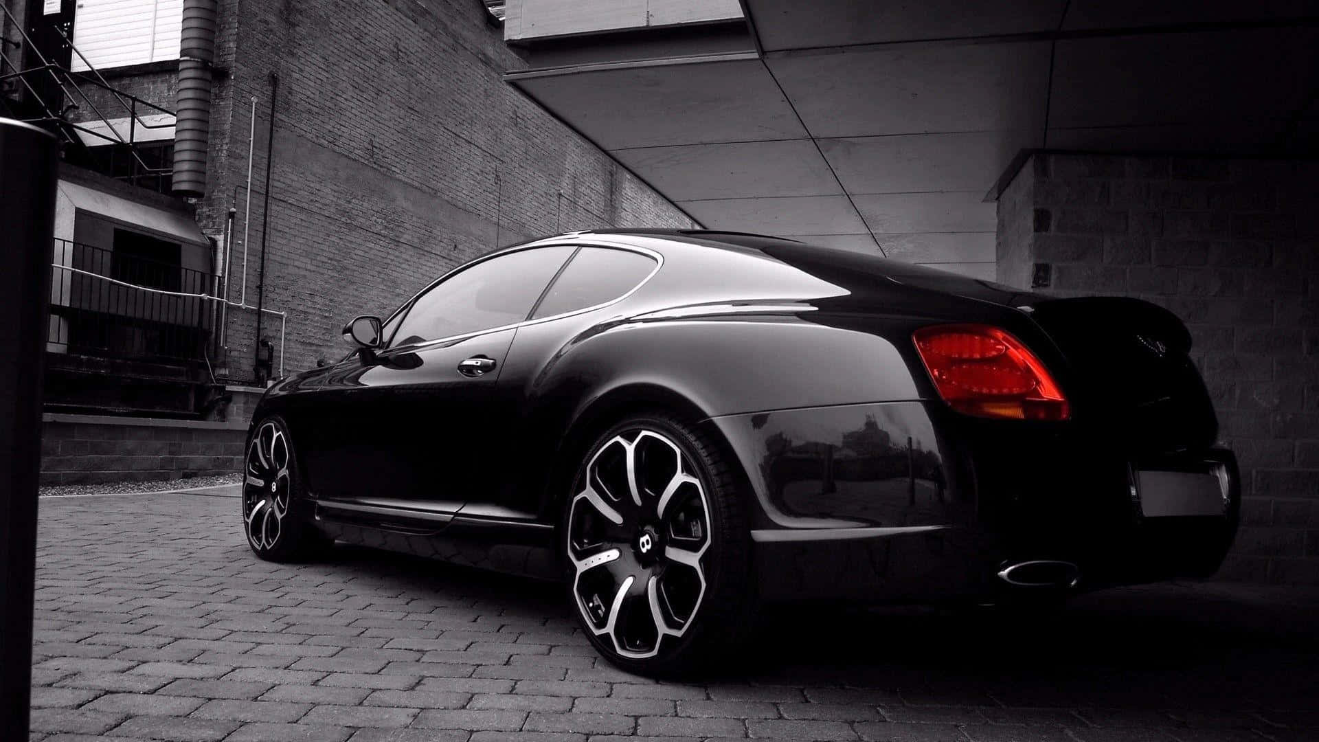 Classic Style: Old Bentley Background