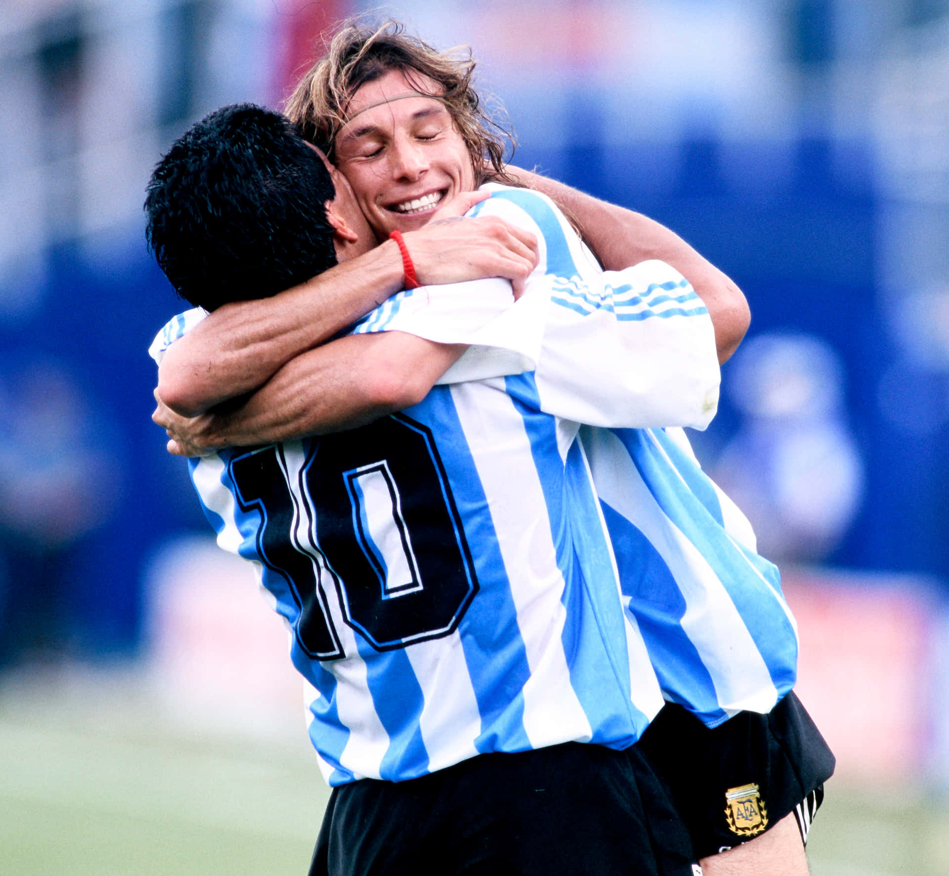 Claudio Caniggia And Teammate Diego Maradona Background