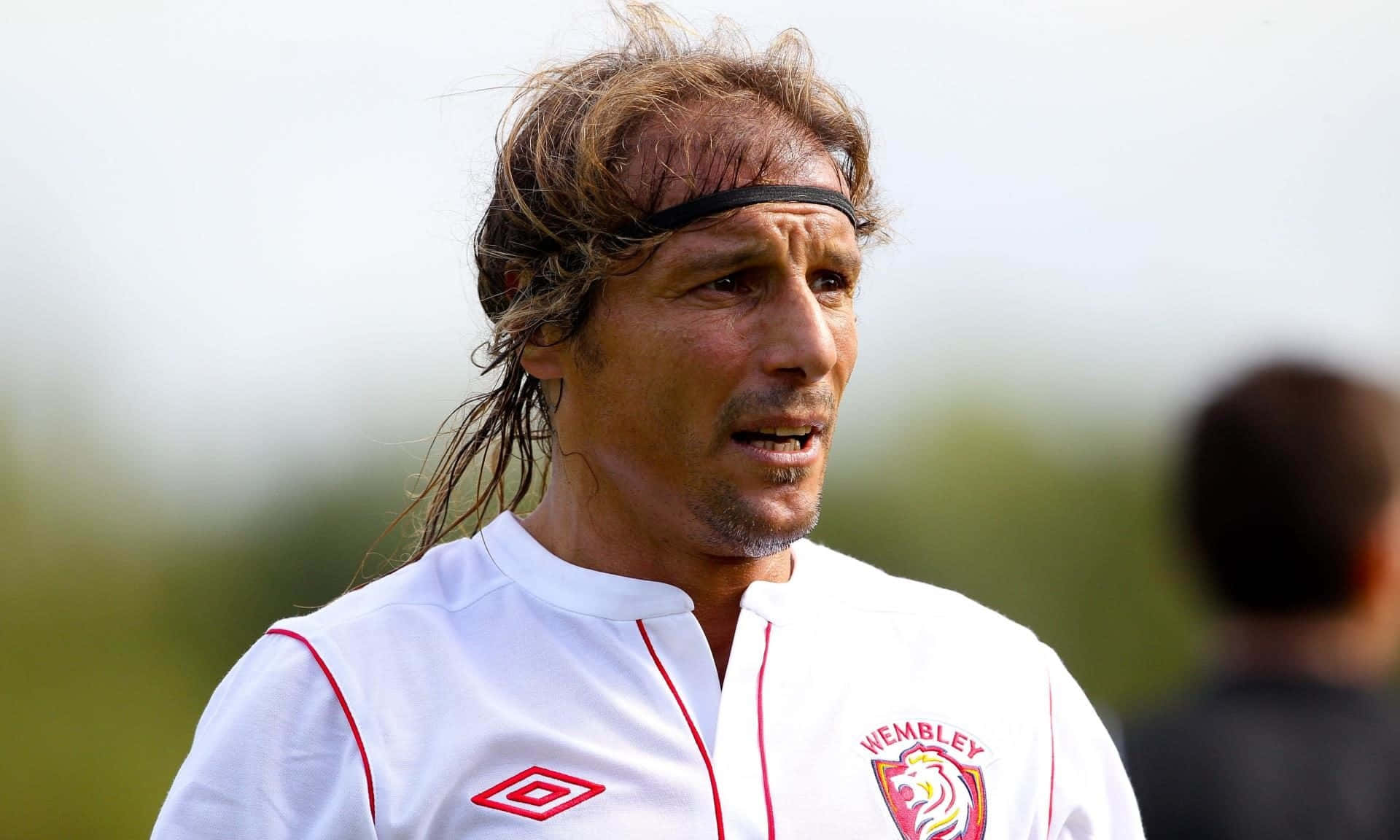 Claudio Caniggia Soccer Player Background